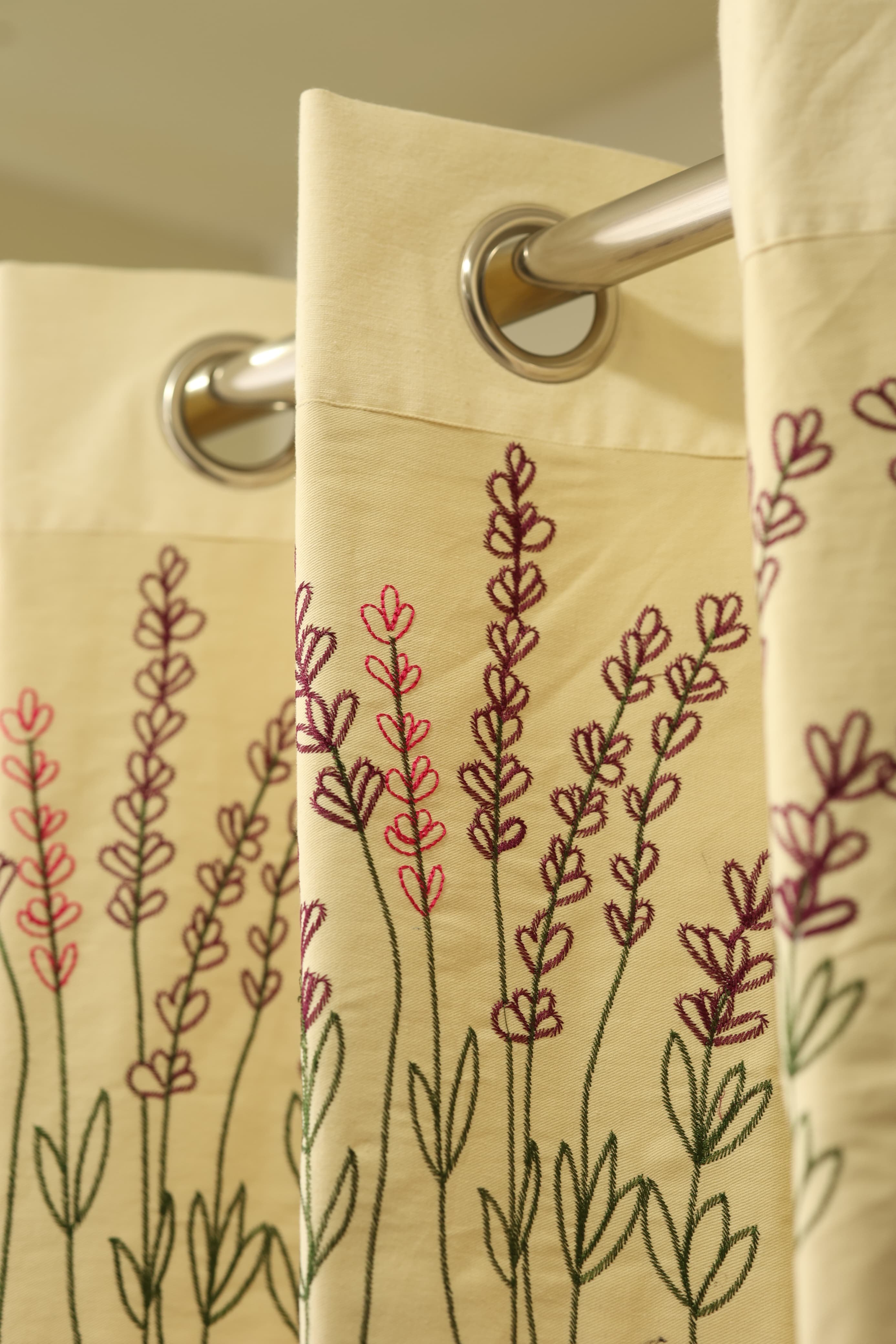 Curtain - opaque embroidery cruatins