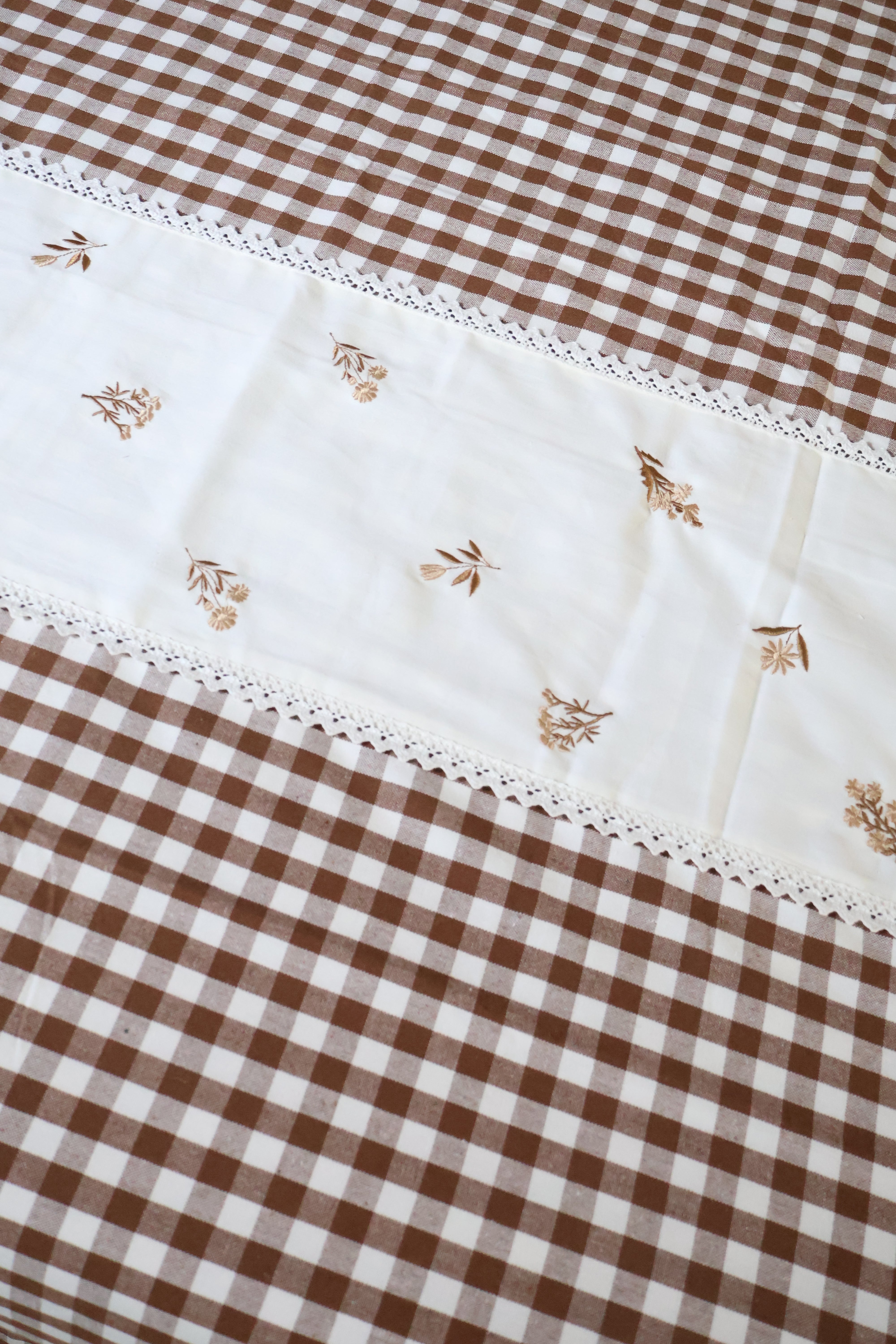 Bedsheets - King Premium check floral embroidery bedsheet(brown)
