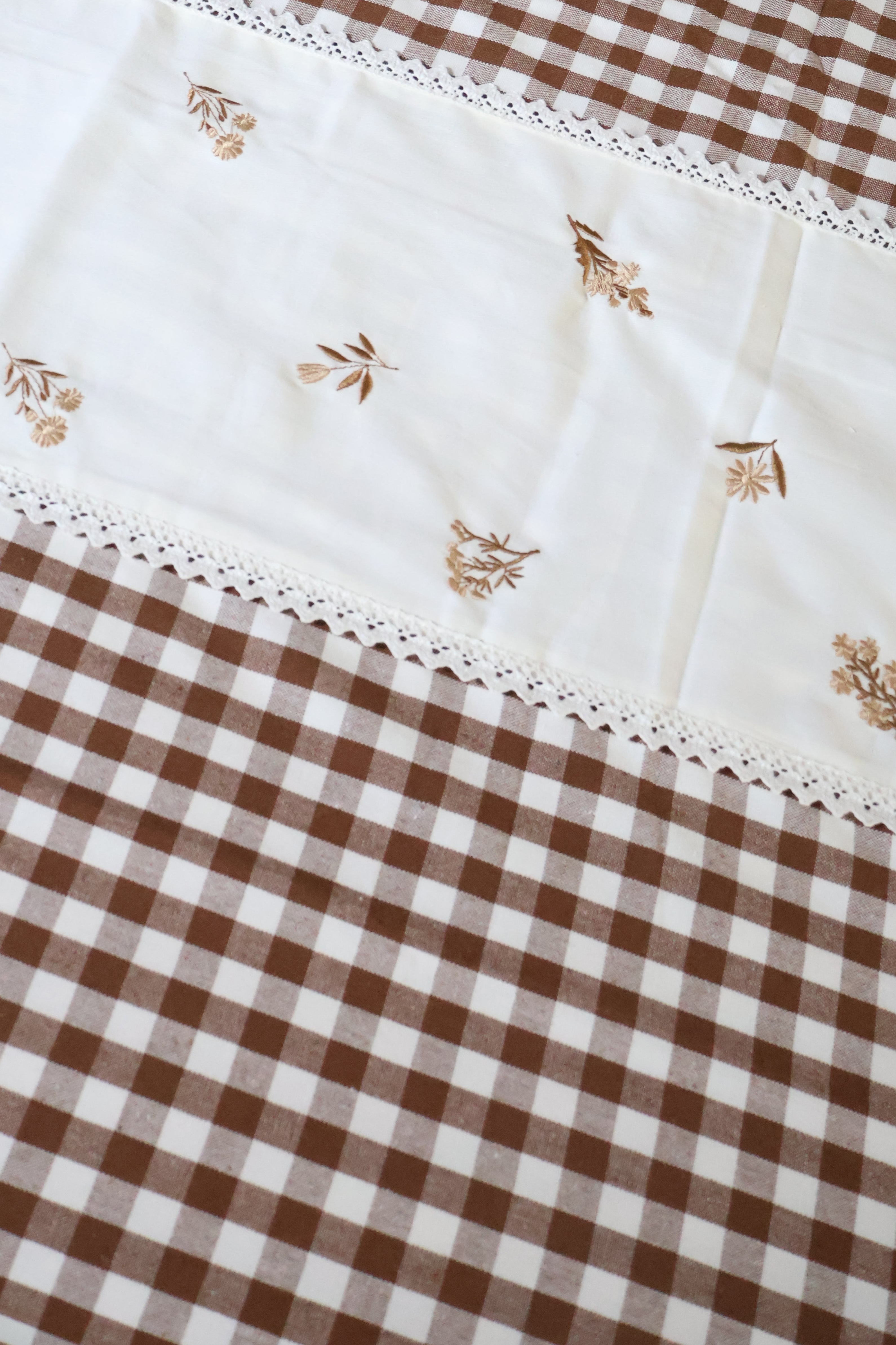 Bedsheets - King Premium check floral embroidery bedsheet(brown)