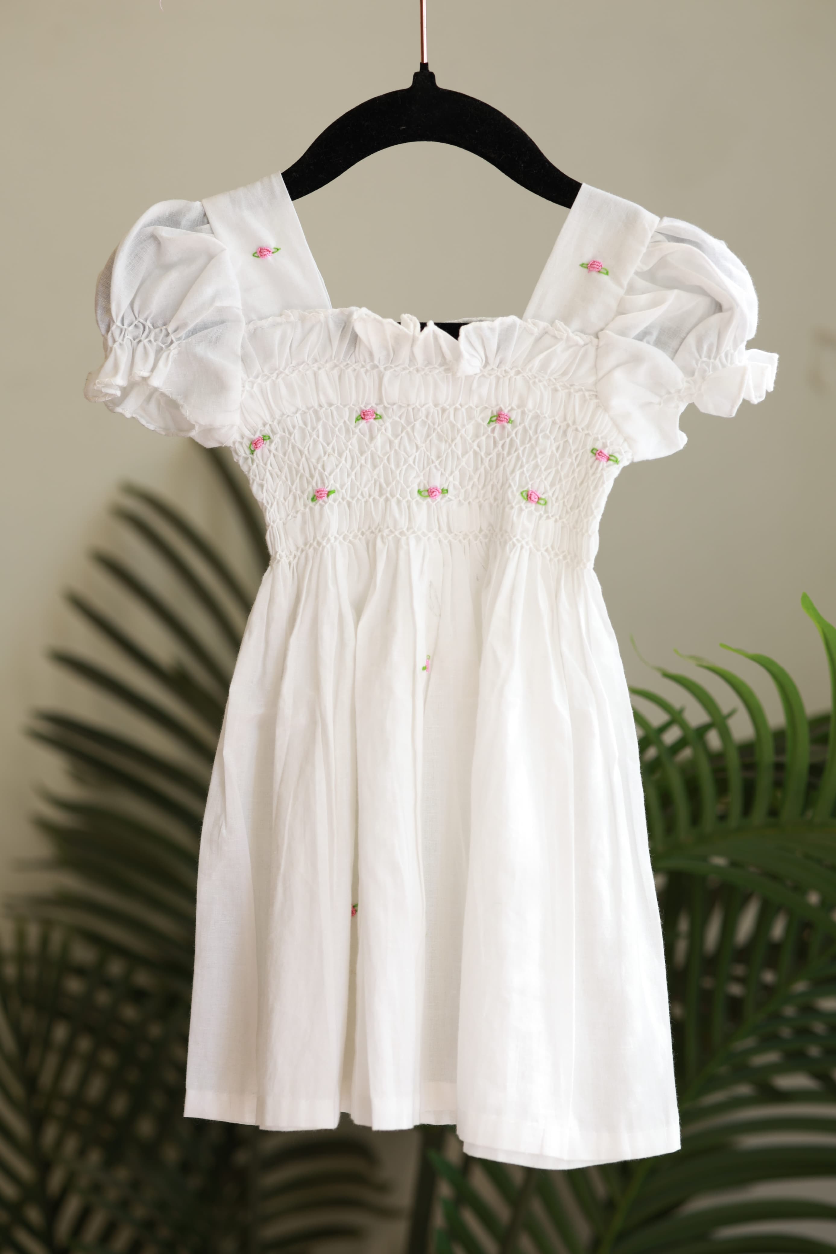 Kids smocked dress 10-12 month