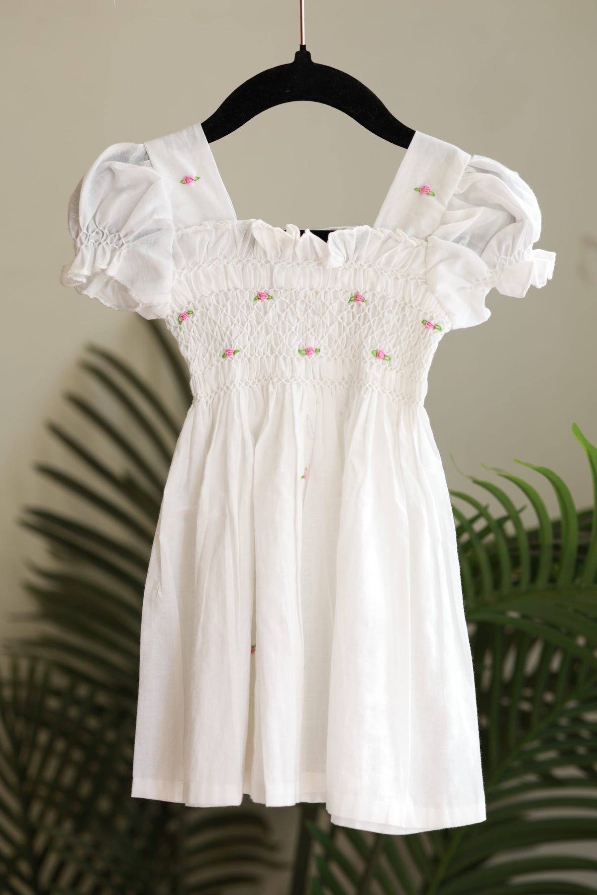 Kids smocked dress 10-12 month