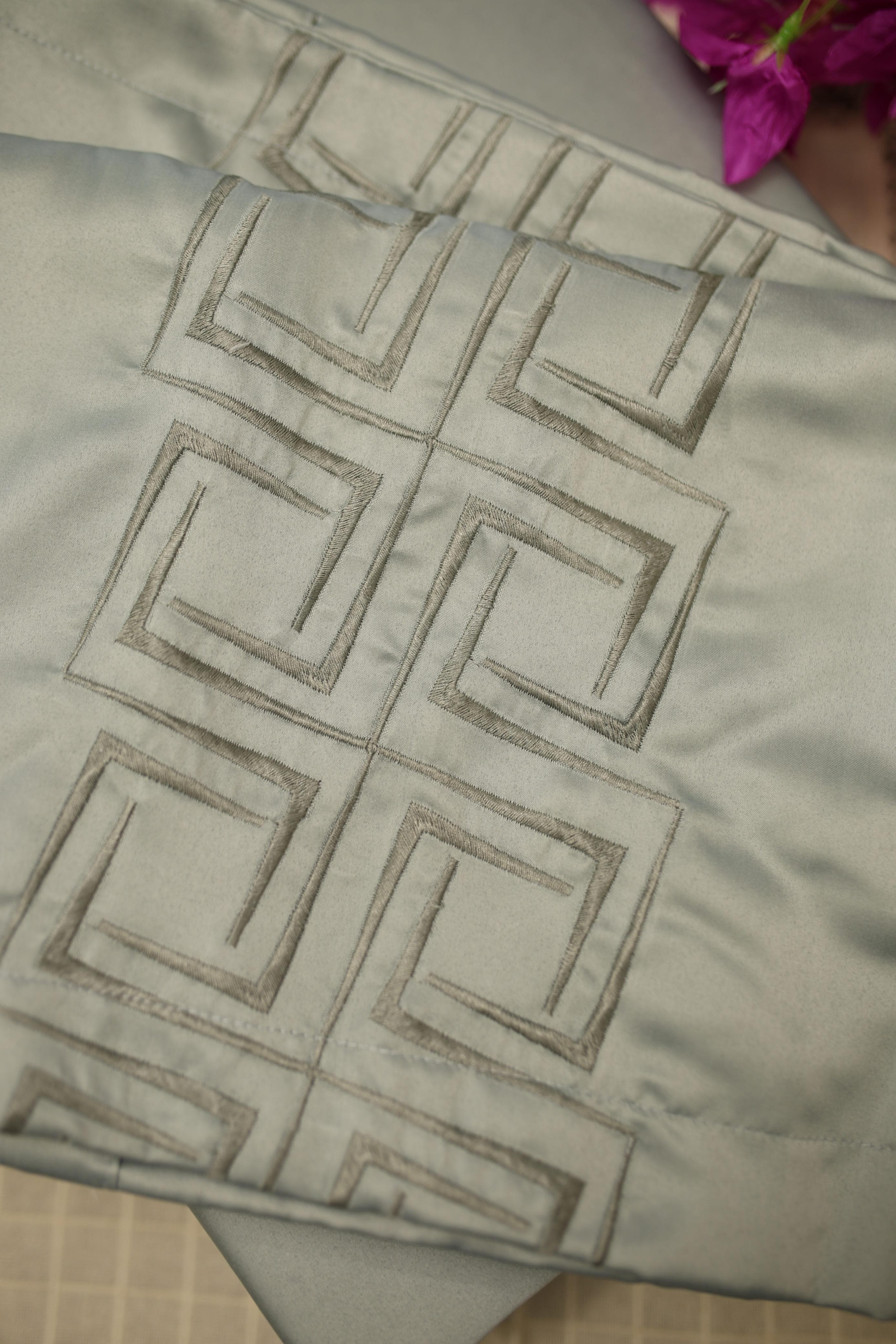 Bedsheets - Essential Queen size bedsheet