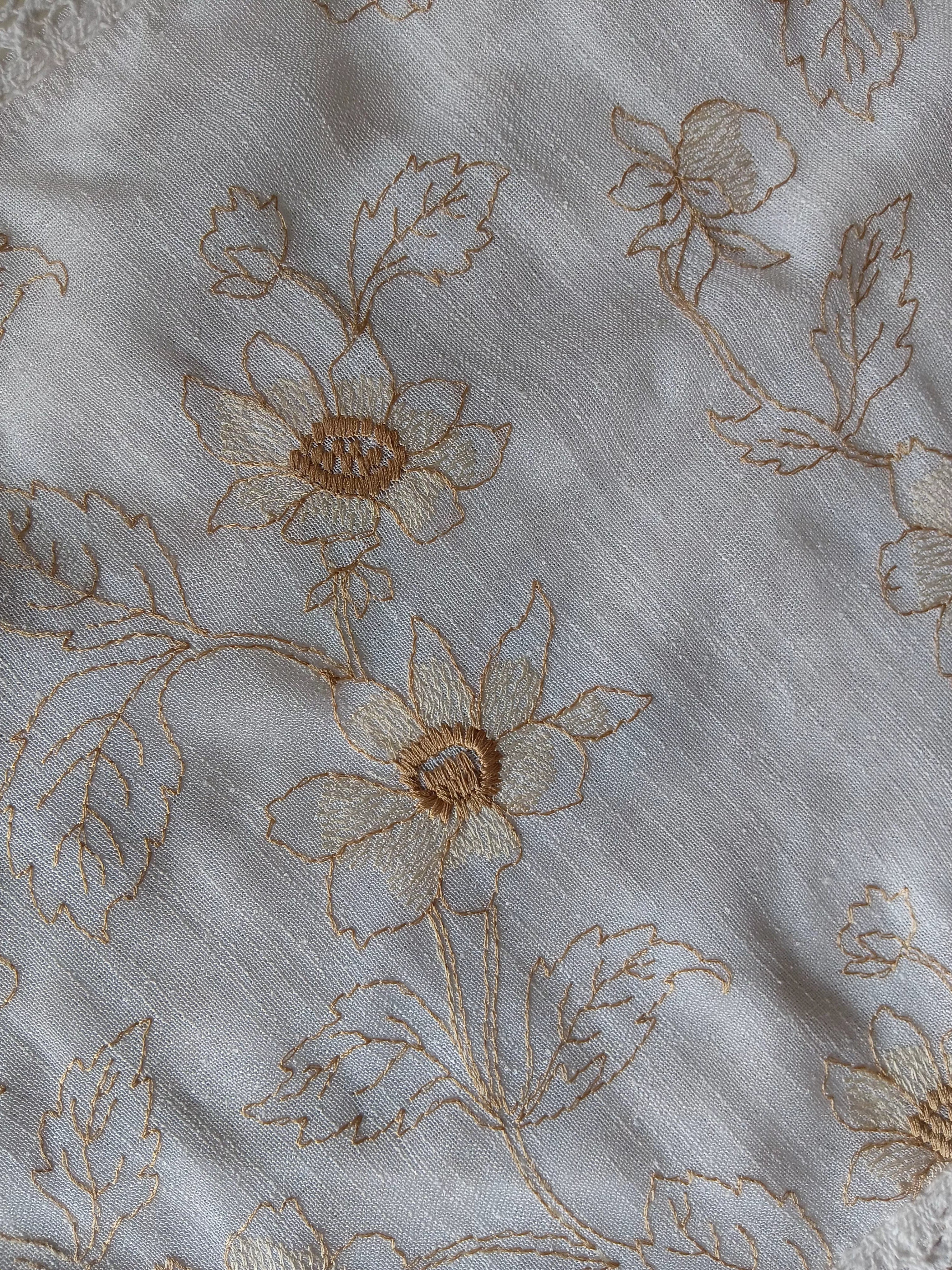Table Runners - 6 seater (Embroidery)