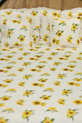 Bedsheets - Premium king floral printed lace bedsheet with cushion covers rose bud