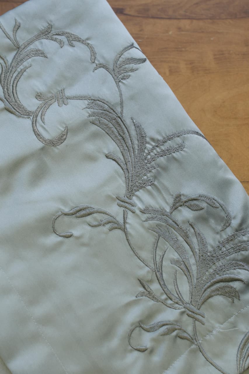 Onam Bedsheets - Essential Queen size bedsheet