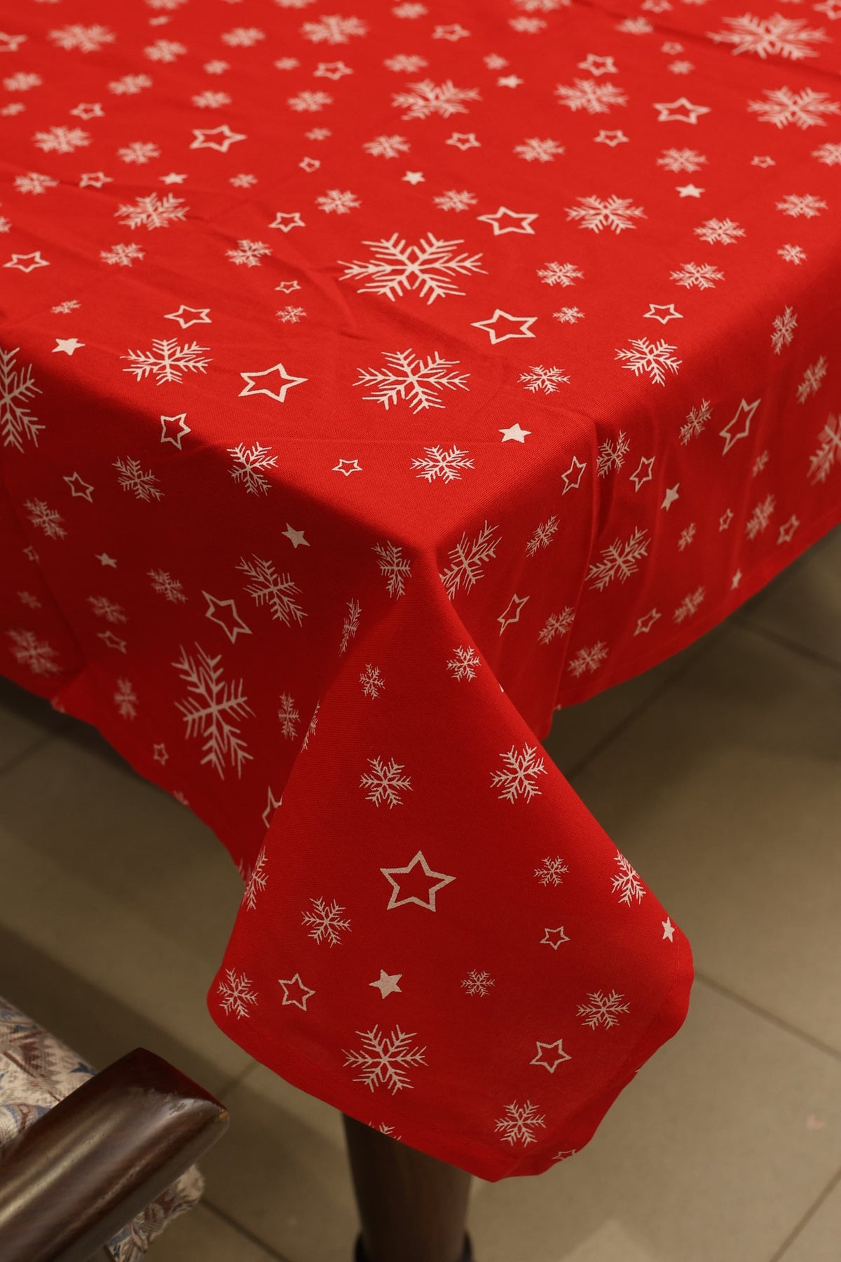 Table cloths - 6 seater Xmas edition