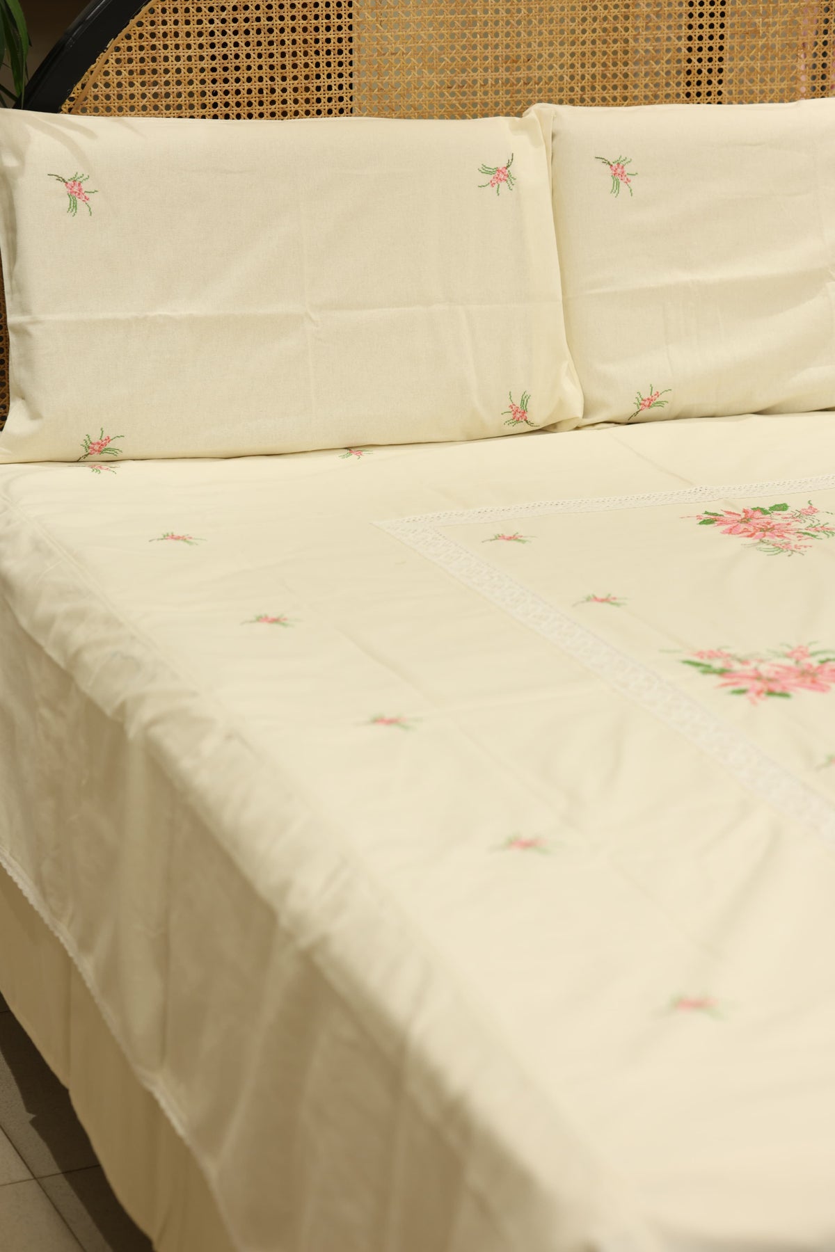 Premium Cross stitch Embroidery Cotton King Size Bedspread Set