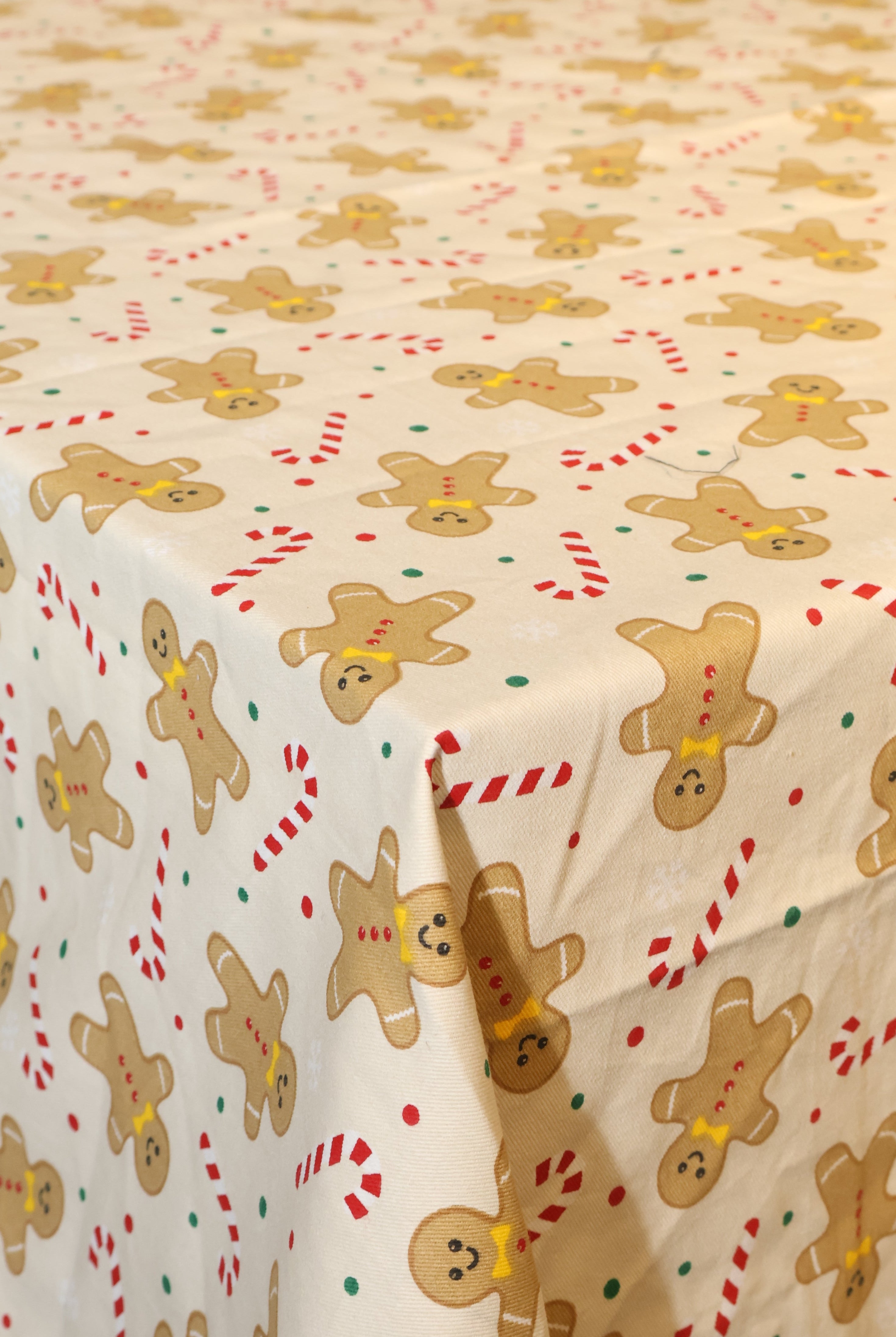 Table cloth - 6 seater(152cm * 228cm) Xmas collection