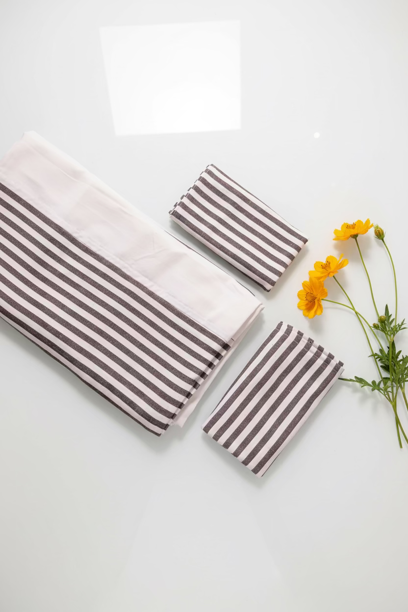 Bedsheets-Queen daily use border bedsheets