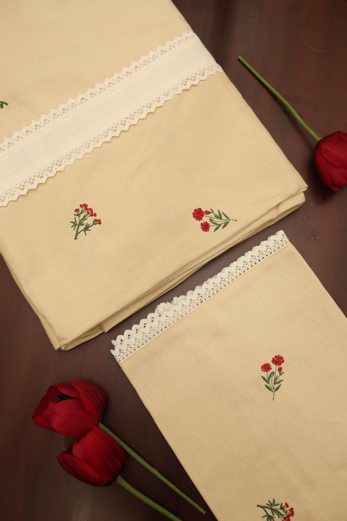 Bedsheets - Premium Queen Full embroidery lace bedsheets