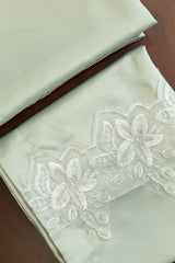 Bedsheets-Queen Silky lace bedsheets