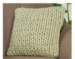 Pluchi - cushion cover knite