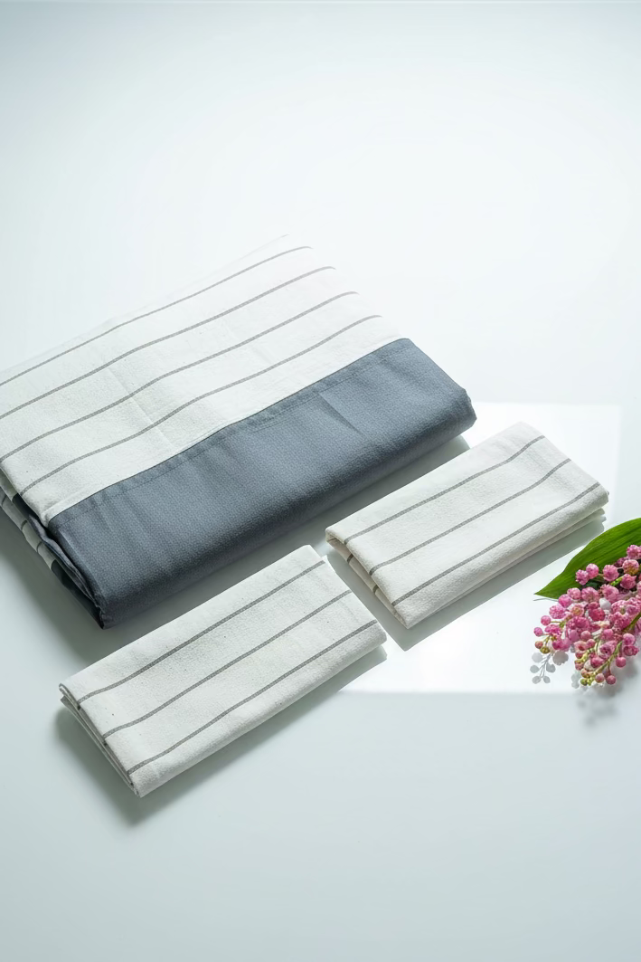 Bedsheets - King Daily use border bedsheets