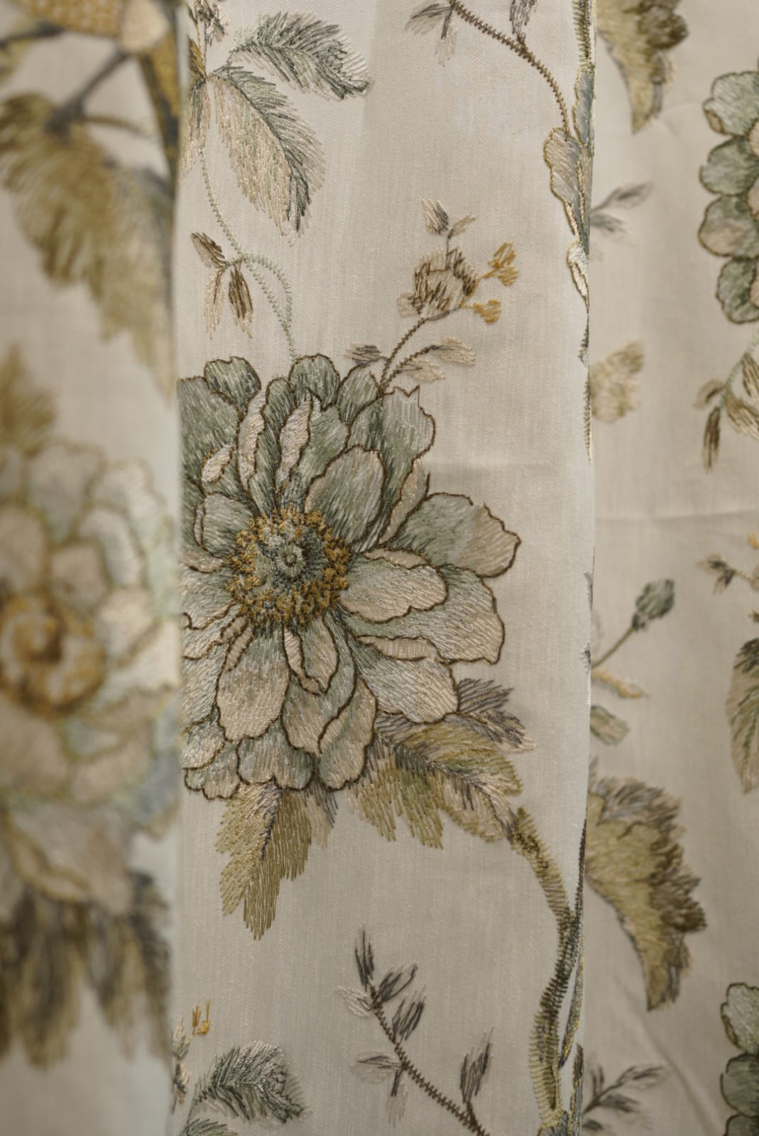 Curtains:Premium embroidered opaque curtains