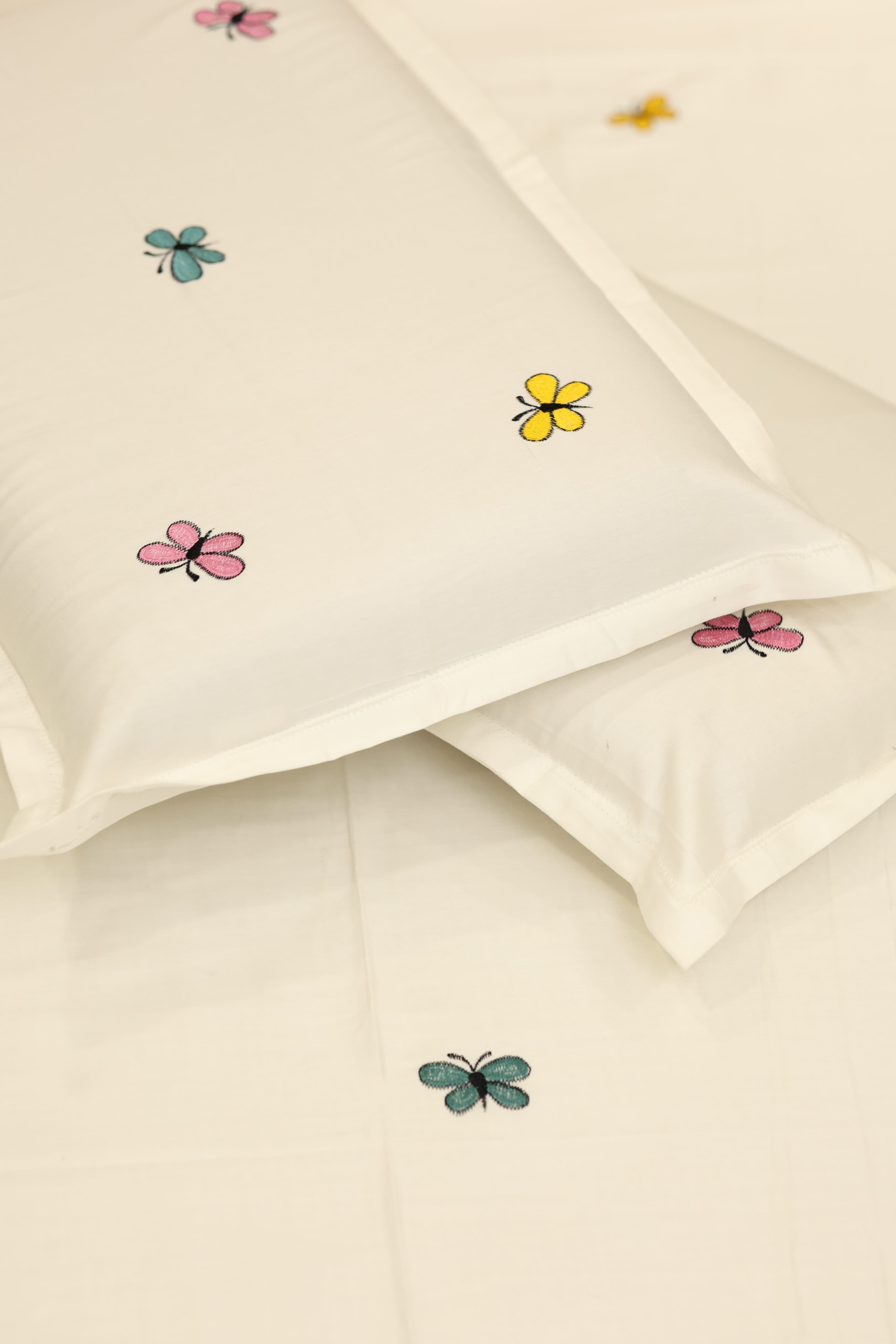 Bedsheets - King Premium Machine embroidery bedsheets MEK