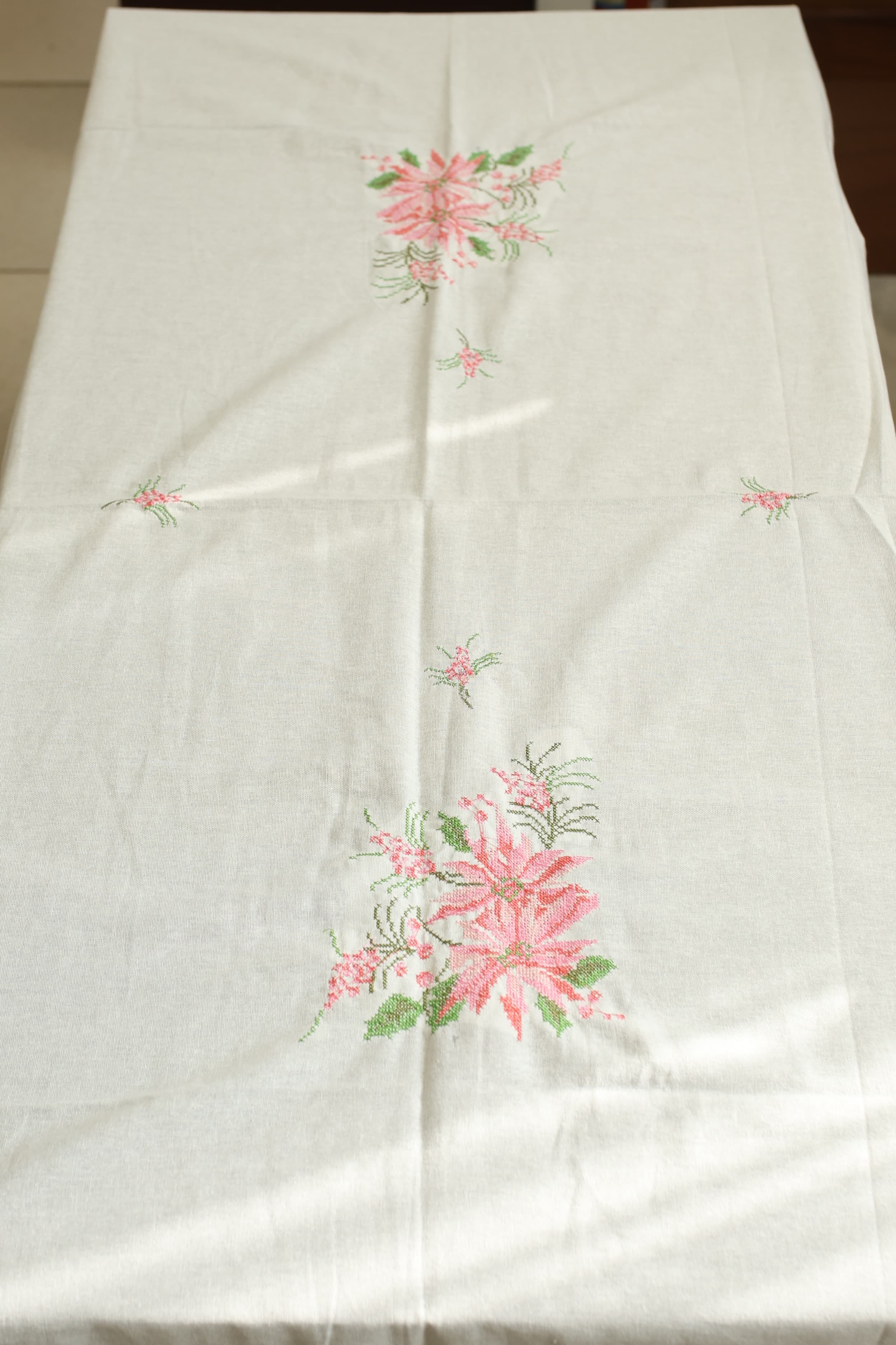 Table cloth -4 seater