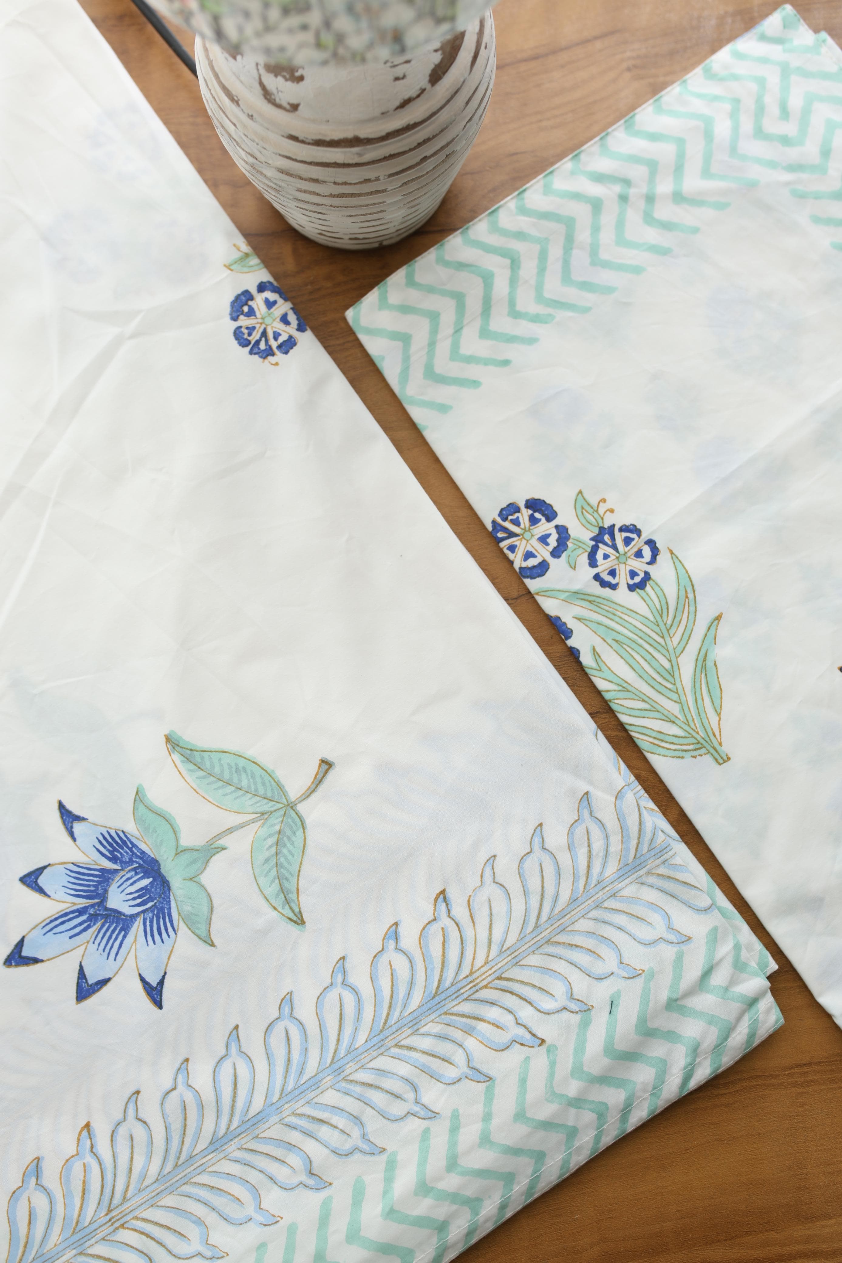 Bedsheets - Queen percale cotton handblock white lily bedsheets