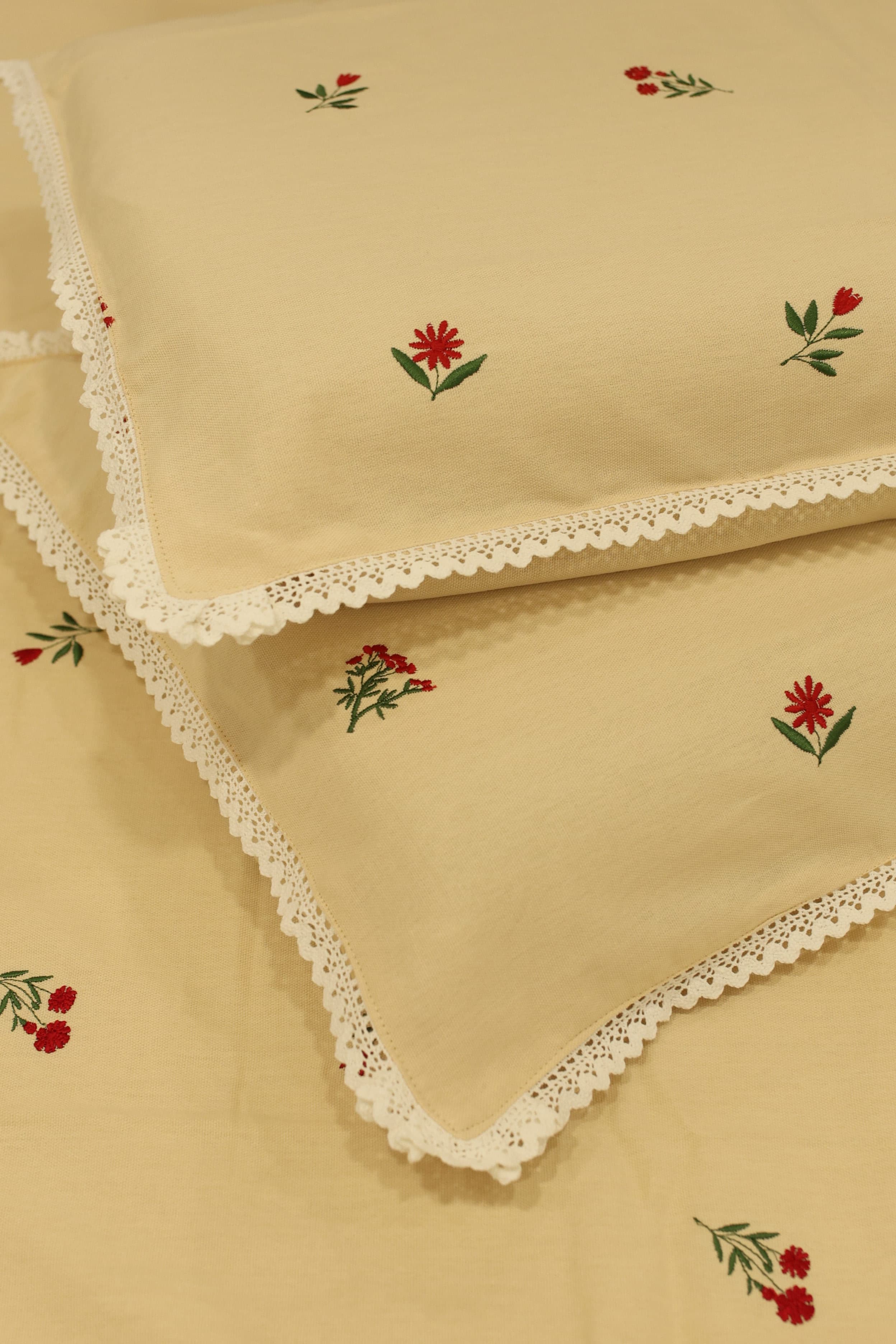Bedsheets - King premium machine embroidery bedsheets