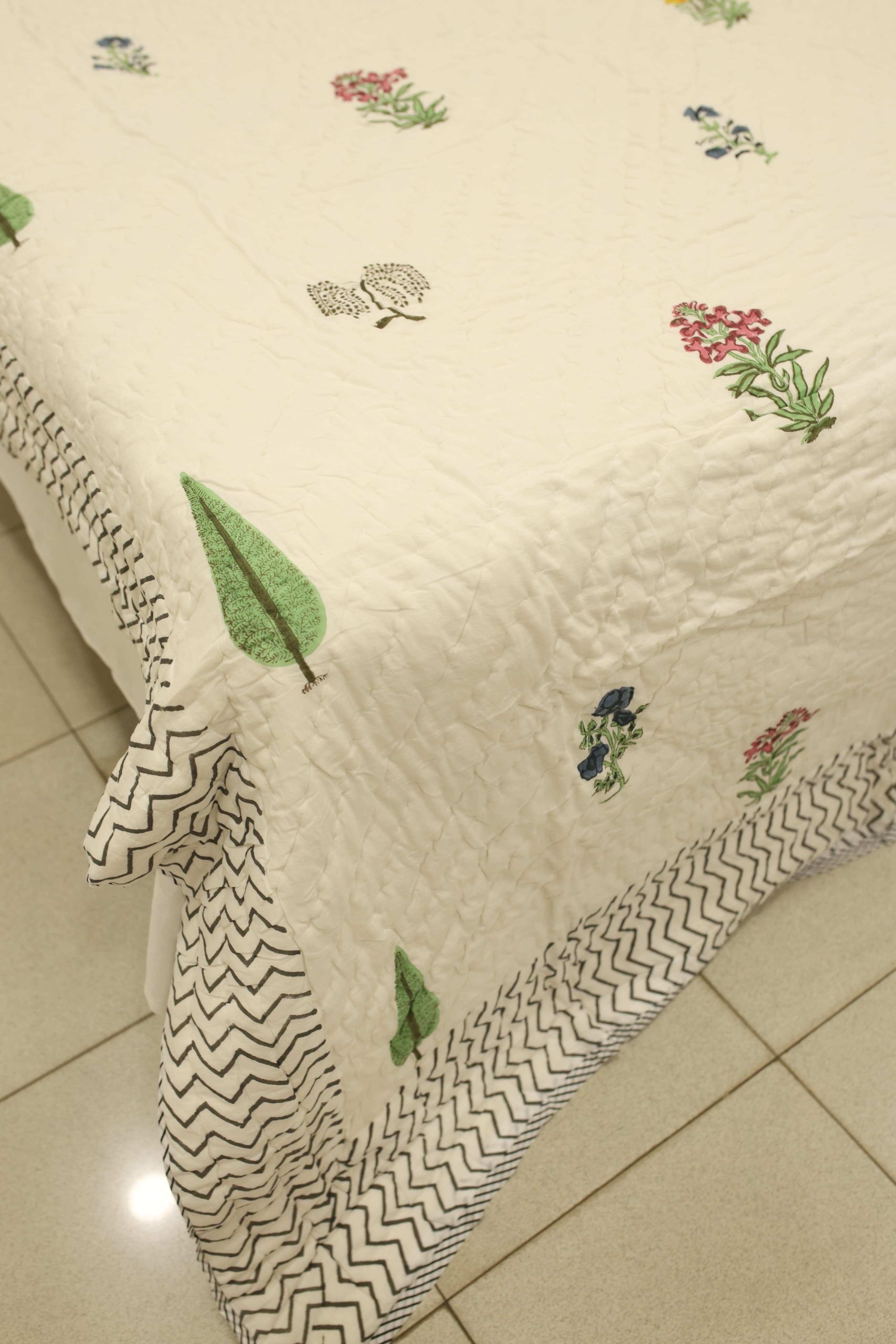 Premium Cotton handblock Print Double Quilt