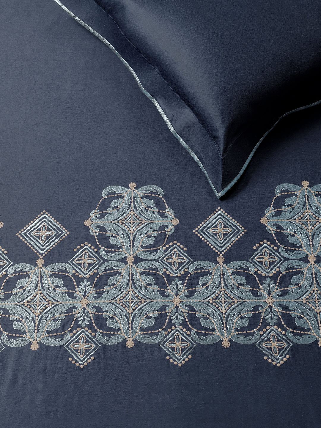 Bedsheets - King Premium machine embroidery bedsheets Sansaar : Saembro
