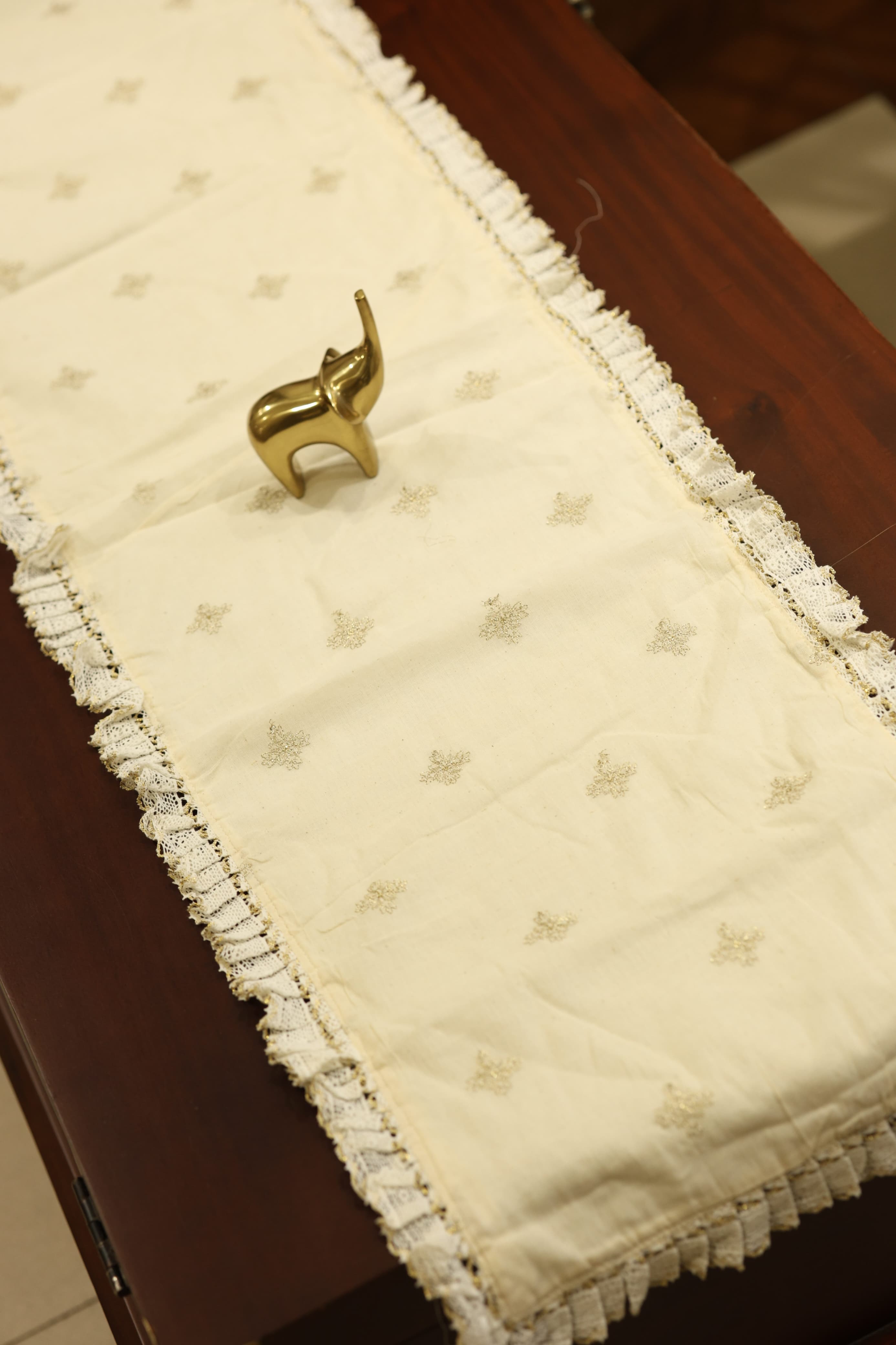 Onam Table Runner - 8 seater