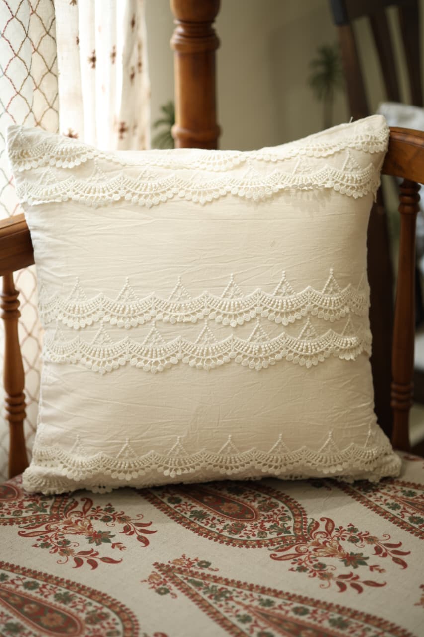Cushion covers - 16*16 inches lace
