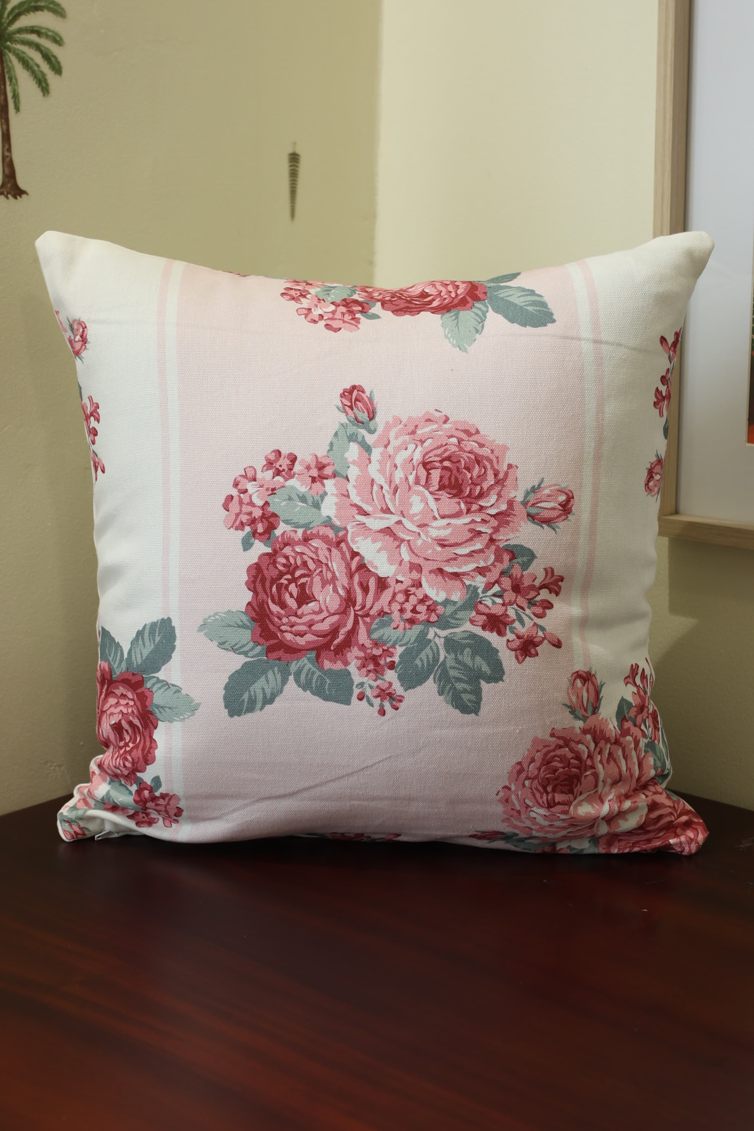 Cushion covers - Floral printed cushion covers 16*16 inches