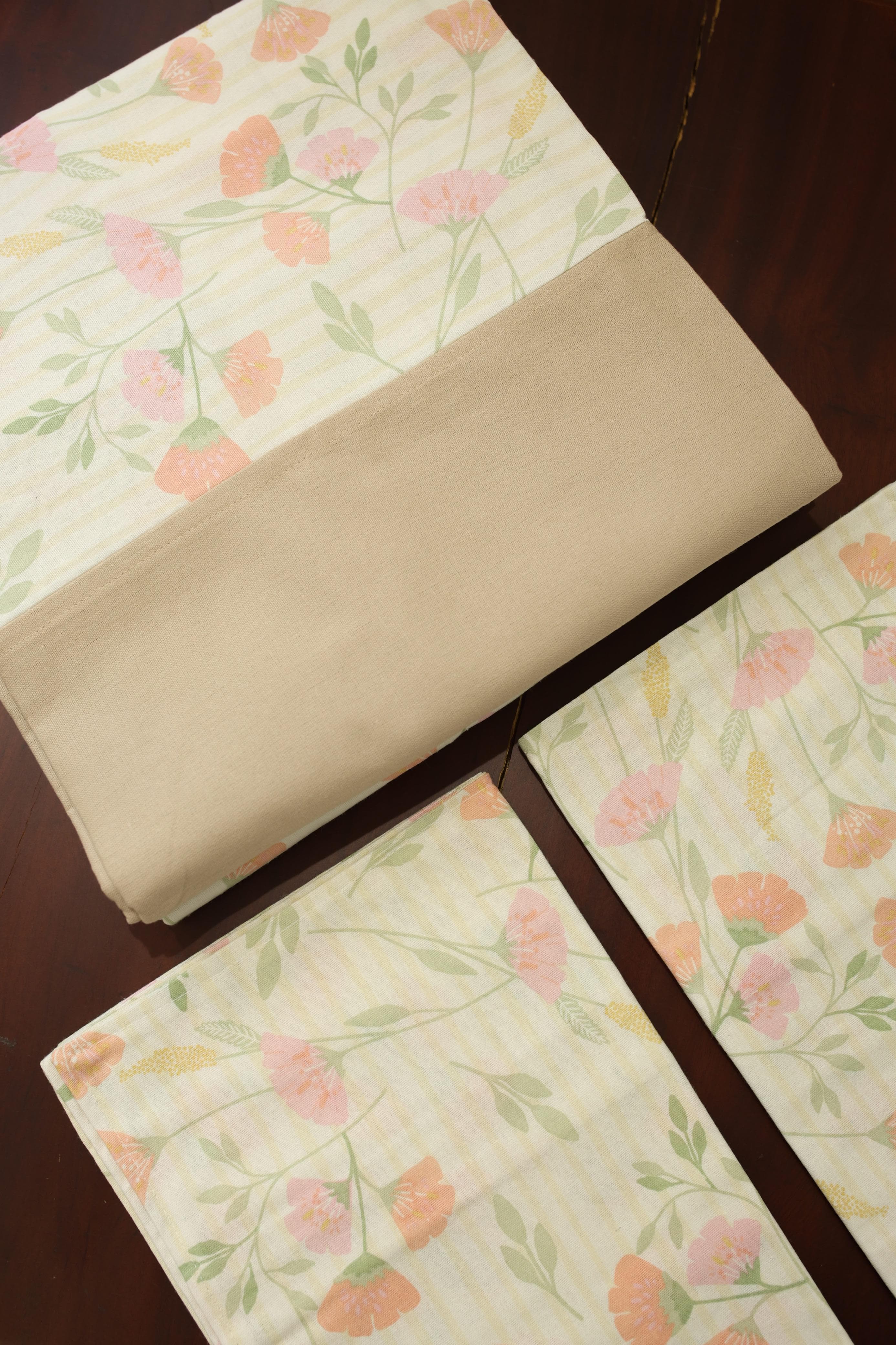 Bedsheets - King Daily use border bedsheets