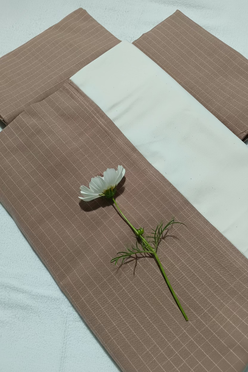 Bedsheets-Queen daily use border bedsheets