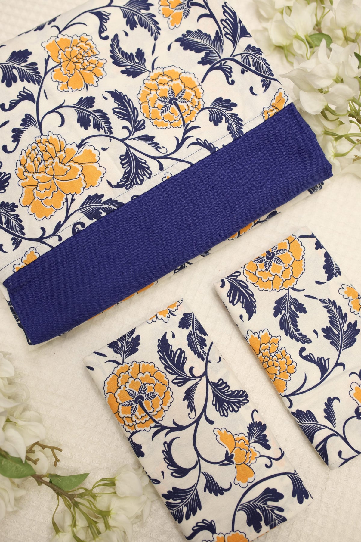 Bedsheets-King Daily use border bedsheets