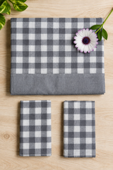 Bedsheets-Queen daily use border bedsheets