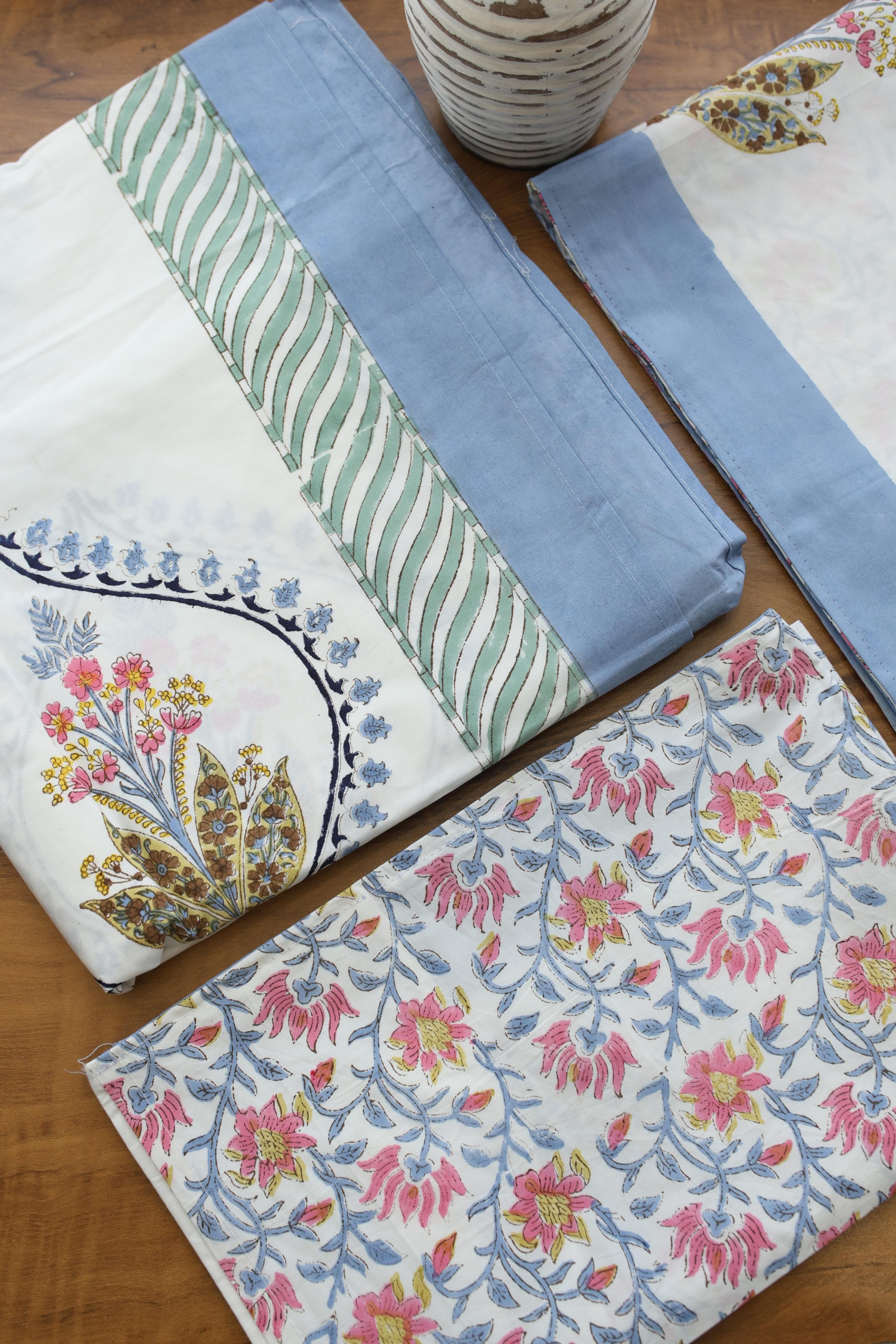 Bedsheets - King percale cotton handblock soft lily  bedsheets