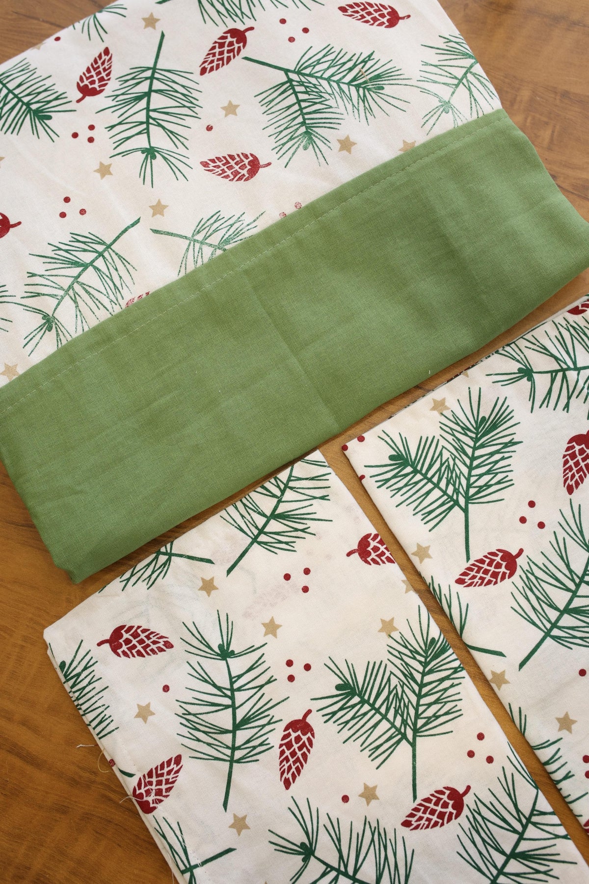 Bedsheets - Queen daily use border bedsheets