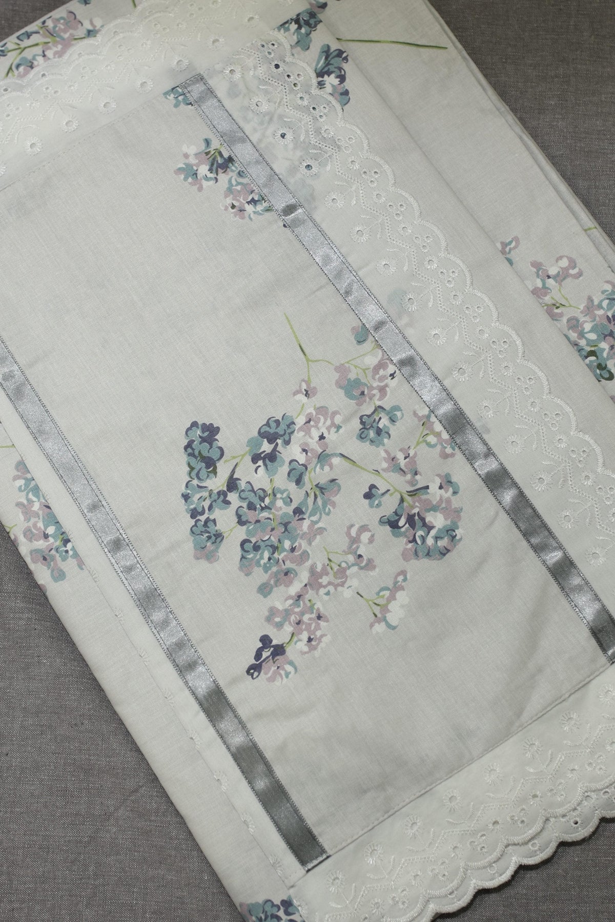 Bedsheets - Queen soft cotton lace bedsheets flora & lace