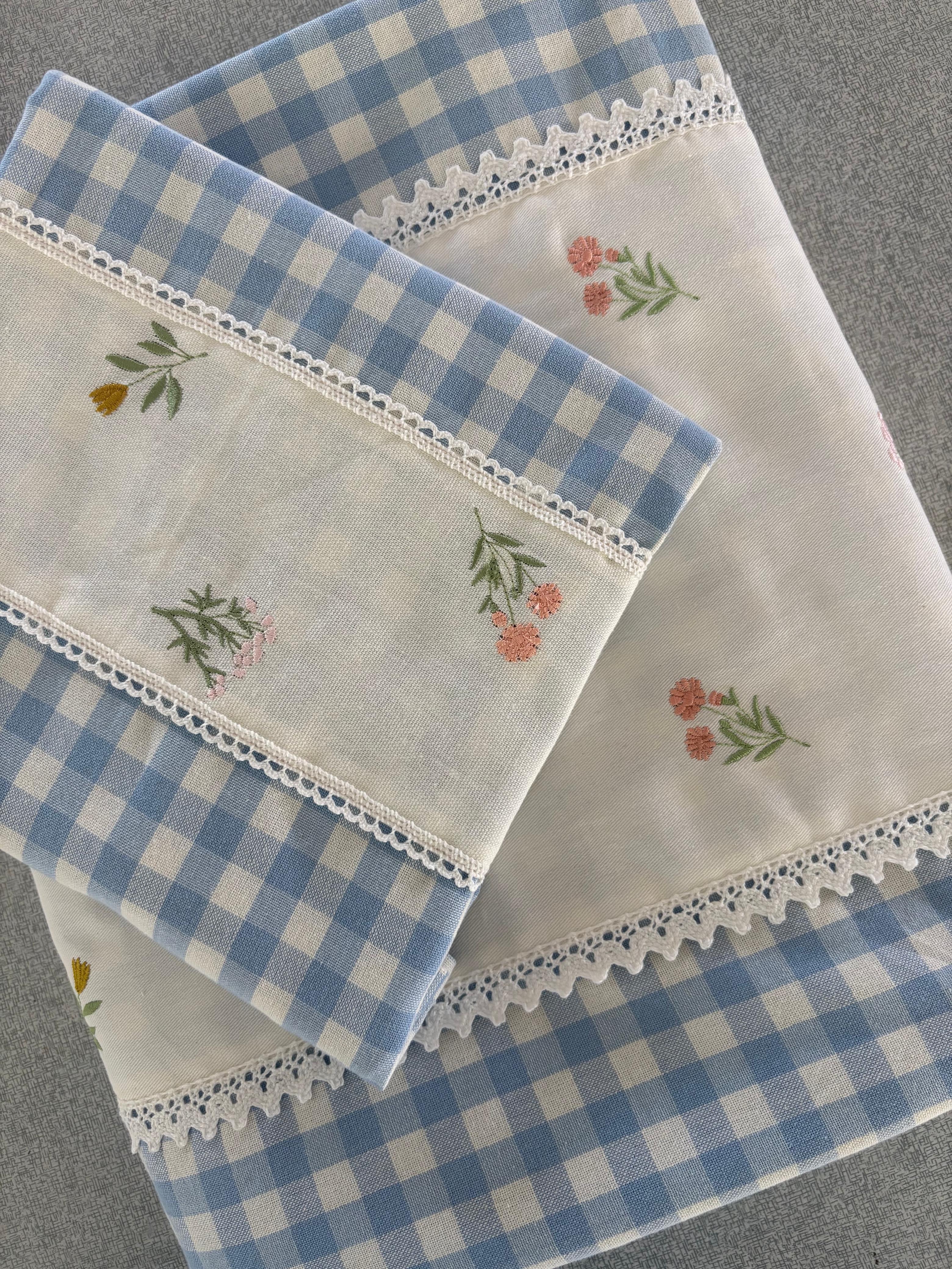 Bedsheets - King Premium check floral embroidery bedsheet