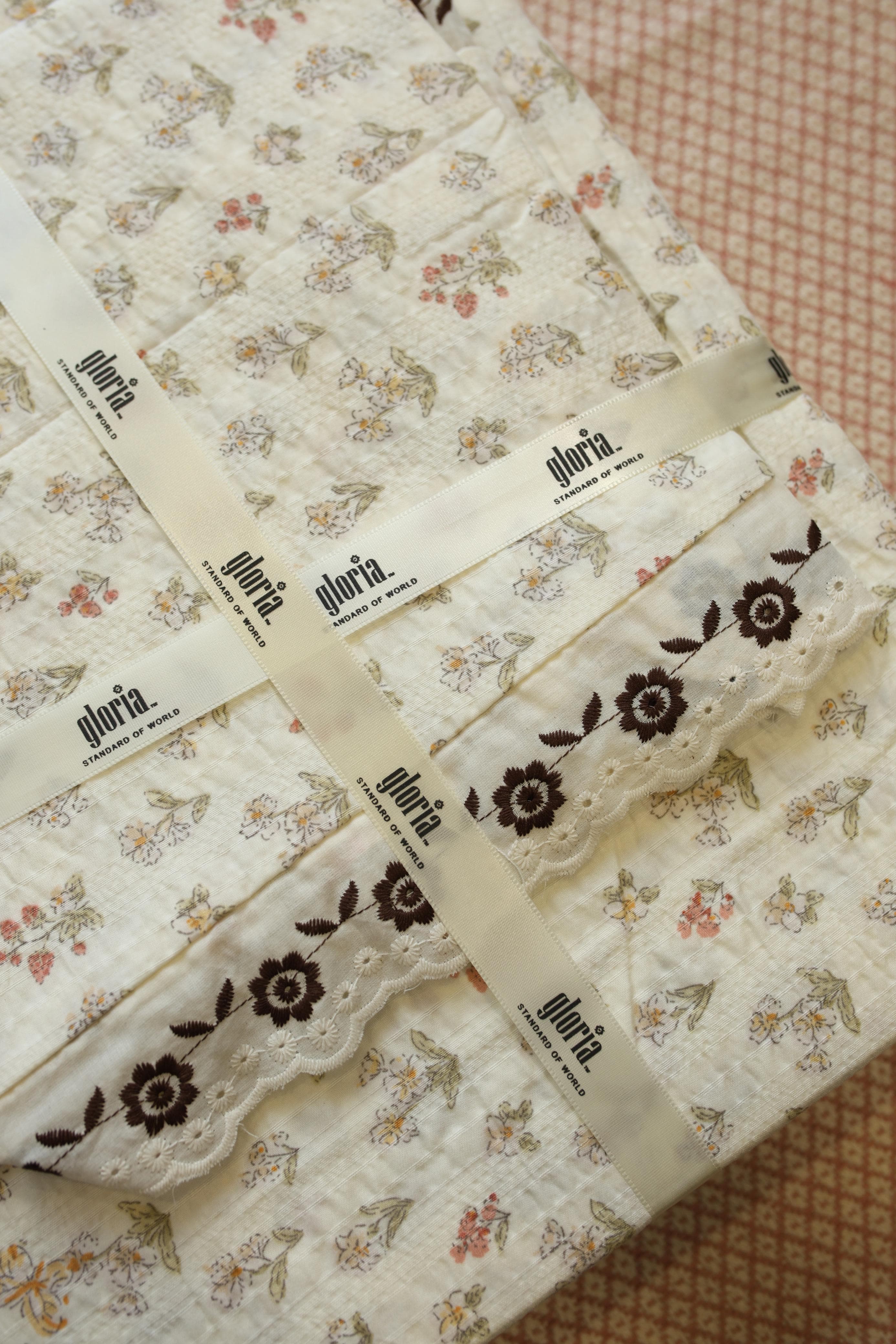 Bedsheets - Premium King soft cotton lace bedsheets majestic