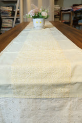 Table runner 6 seater