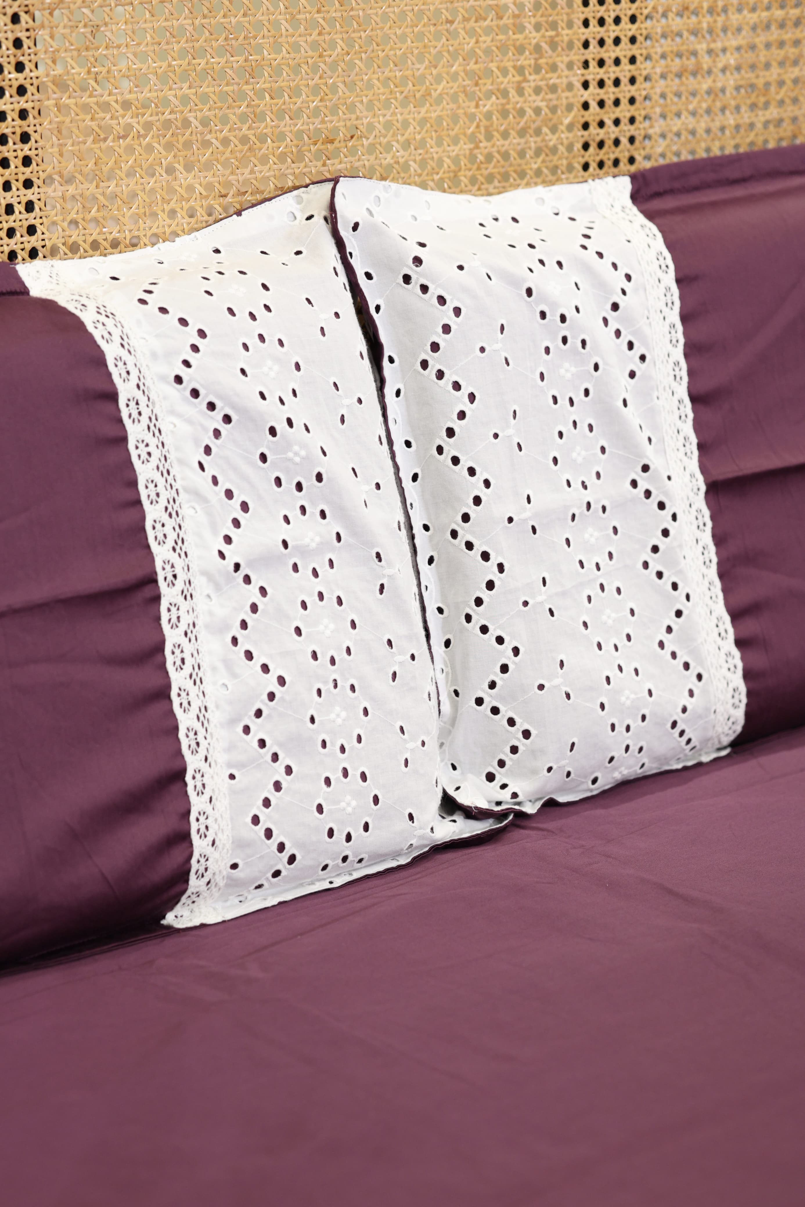 Bedsheets - Premium designer king bedsheets dd lace