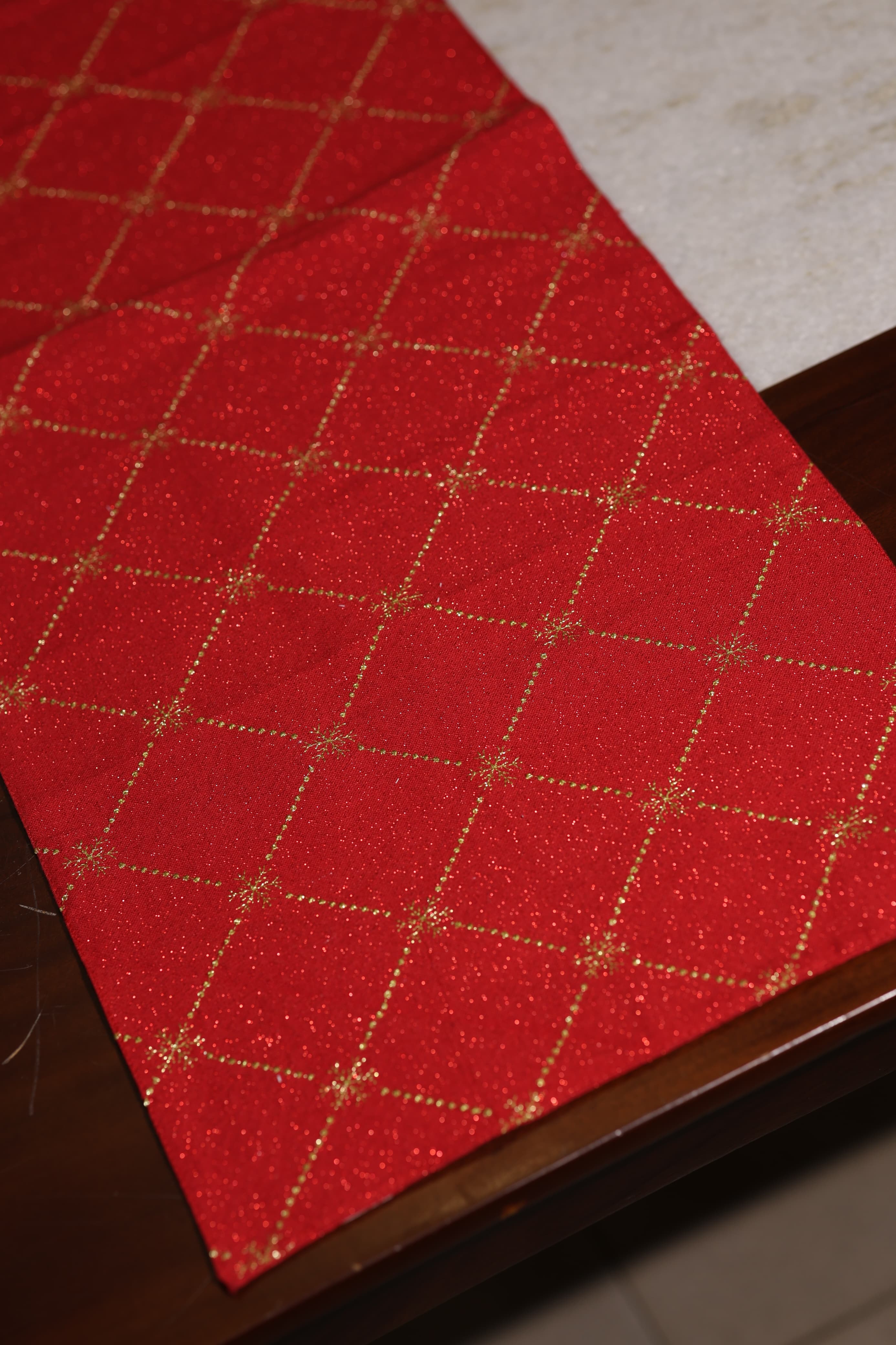 Table Runner - 4 Seater Xmas edition