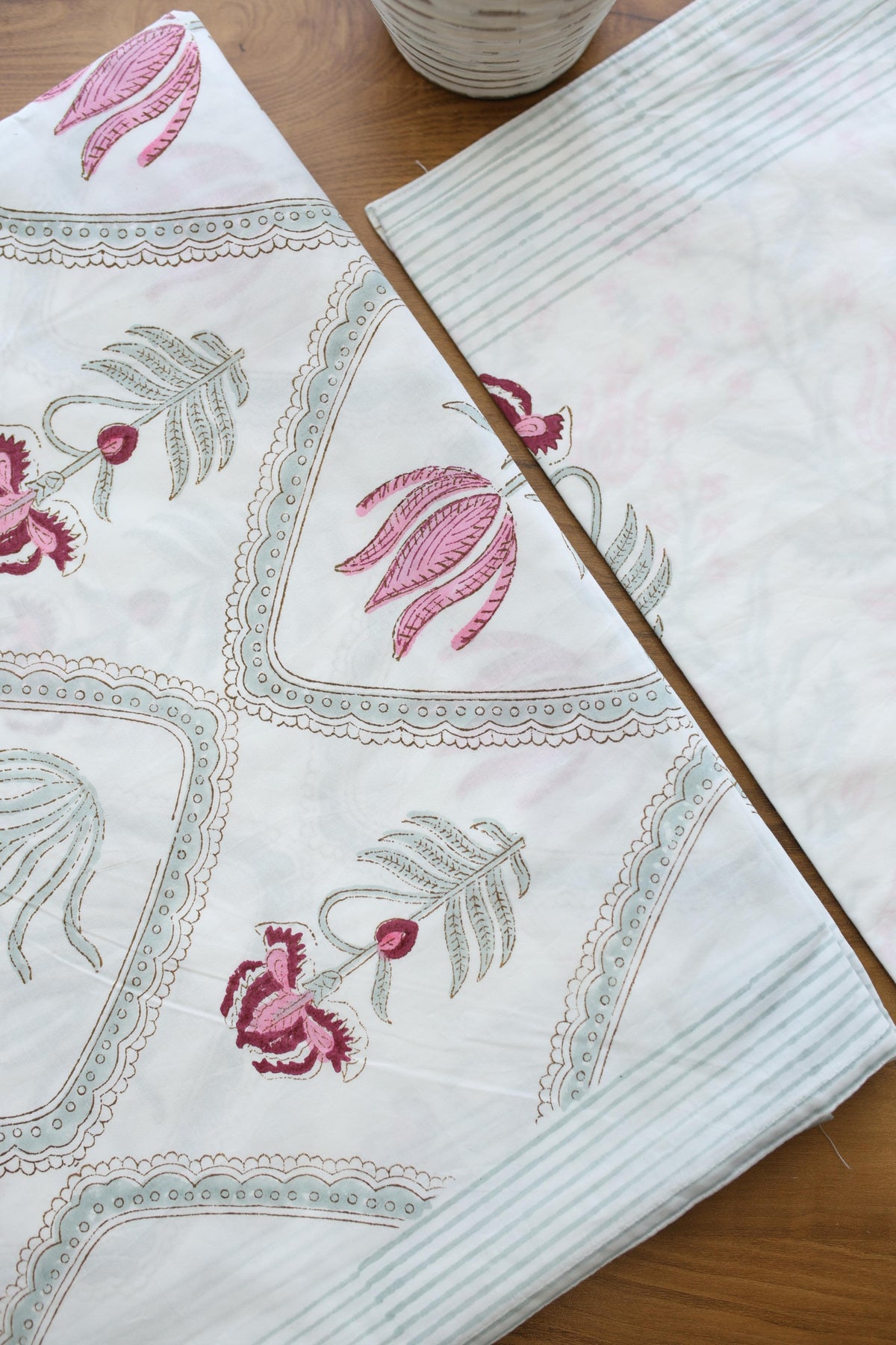 Bedsheets - Premium Super King white lily percale cotton bedsheets