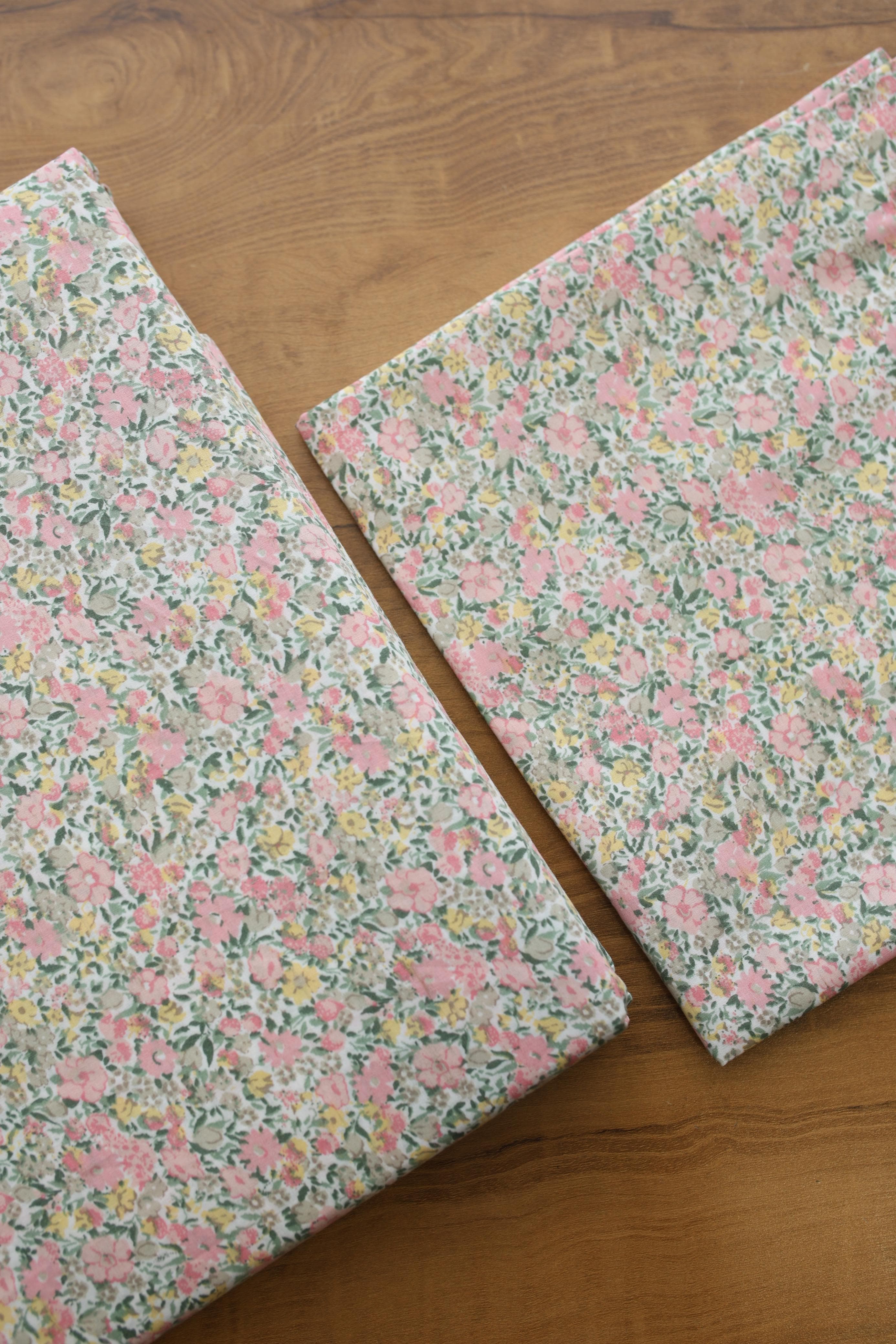 Bedsheets - King soft cotton floral bedsheets Vintana