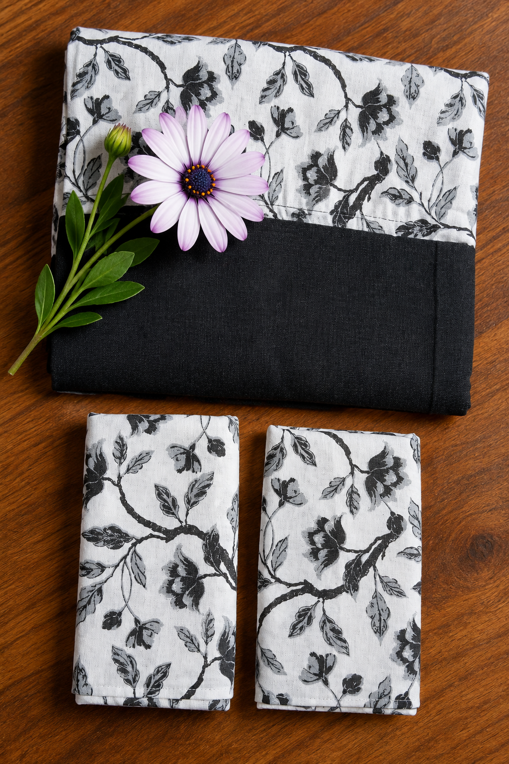 Bedsheets - King daily use border bedsheets