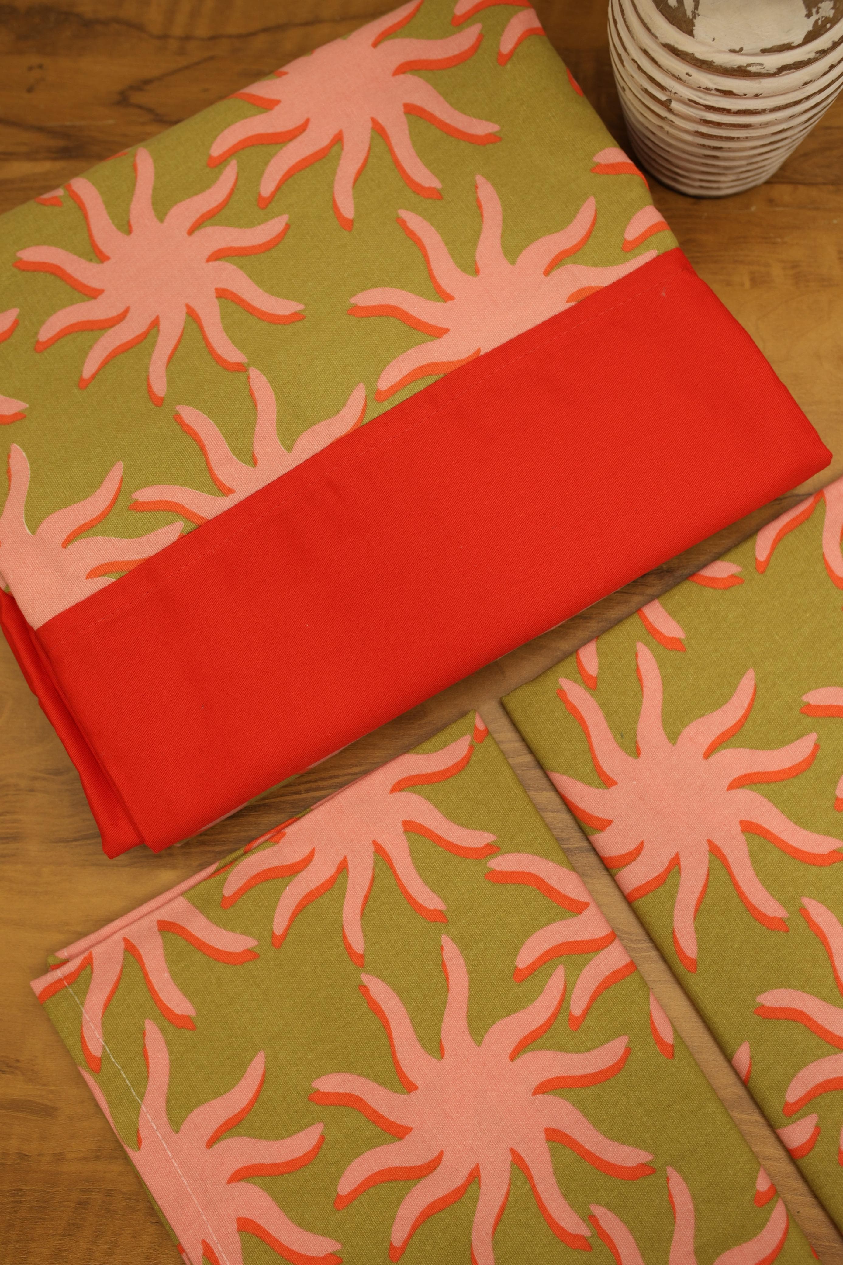 Bedsheets - King daily use border bedsheets