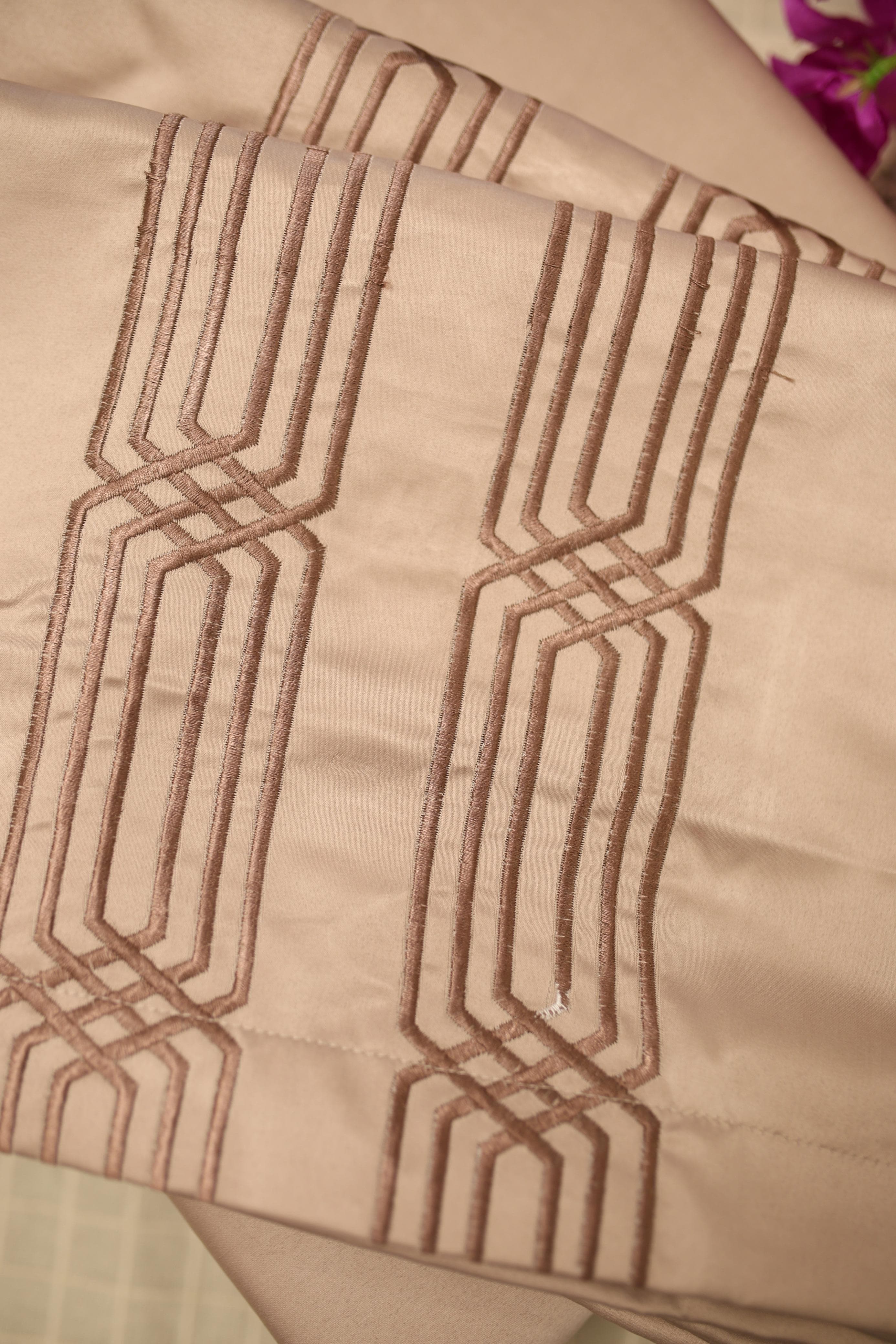 Bedsheets - Essential Queen size bedsheet