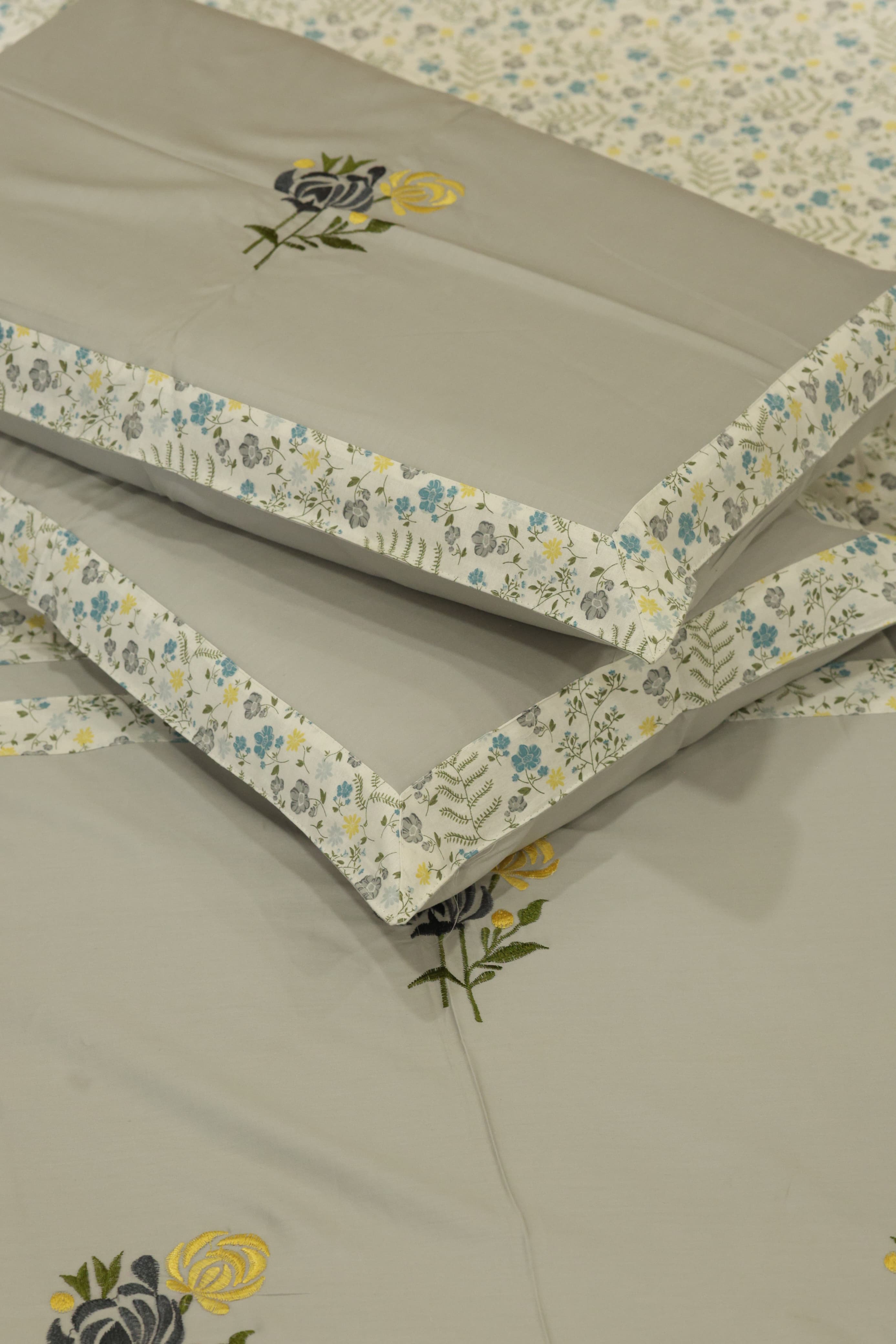 King Size Premium Machine Embroidery Bedsheet Set with 2 Pillow Covers (108x108")