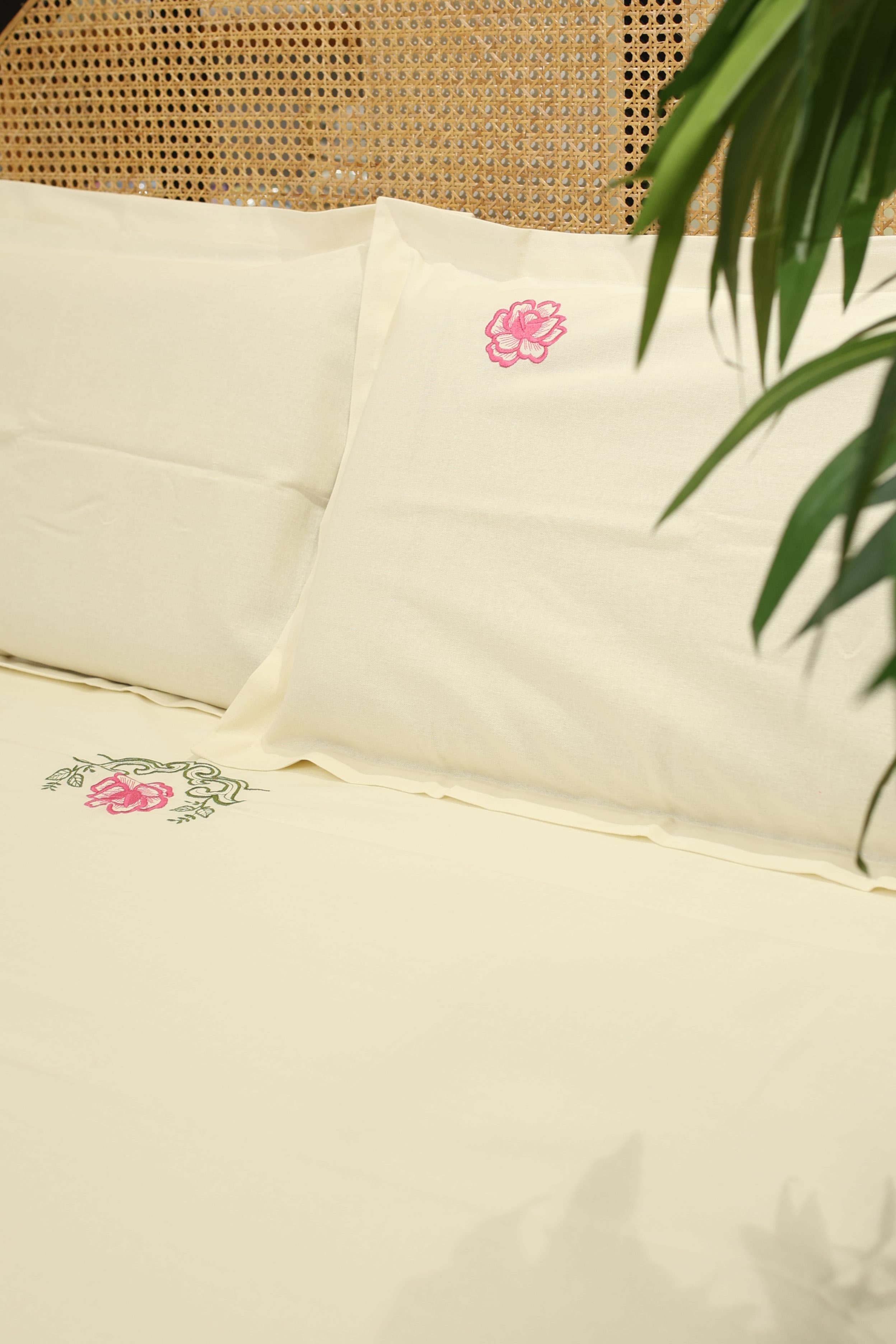 Bedsheets - Queen Premium machine embroidery bedspread off white base