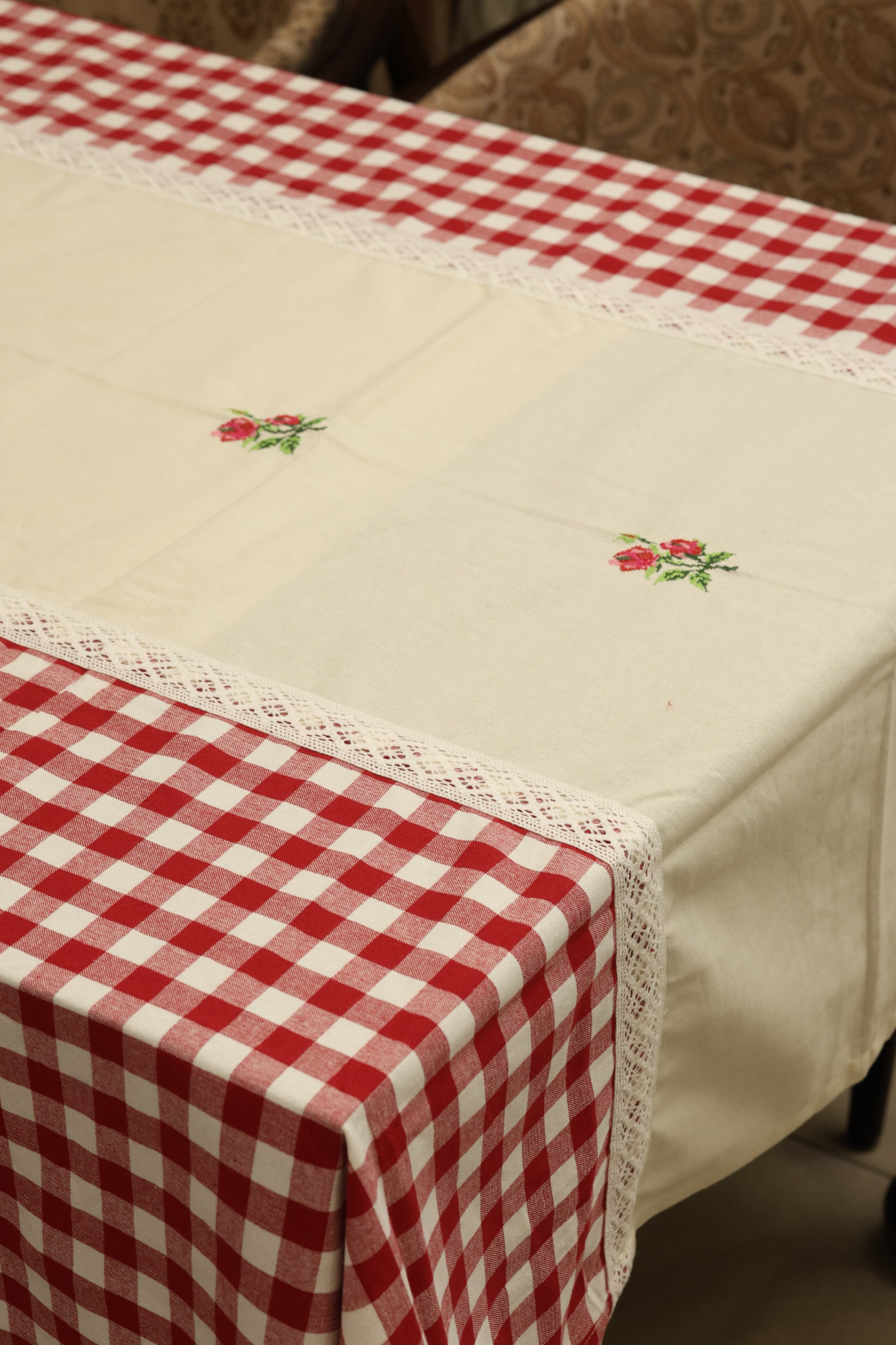 Table cloths - 8 Seater cross stitch embroidery Red check