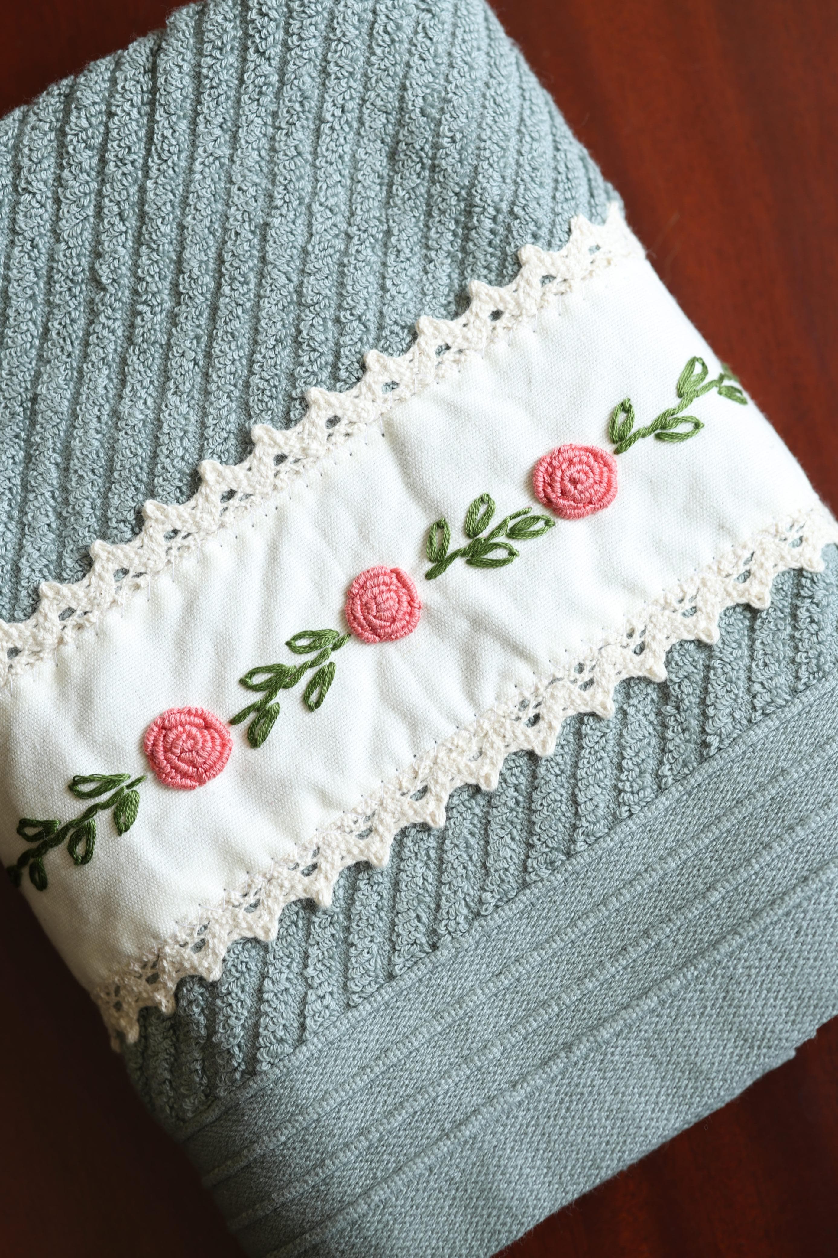 Towels : Embroidery Turkey towels