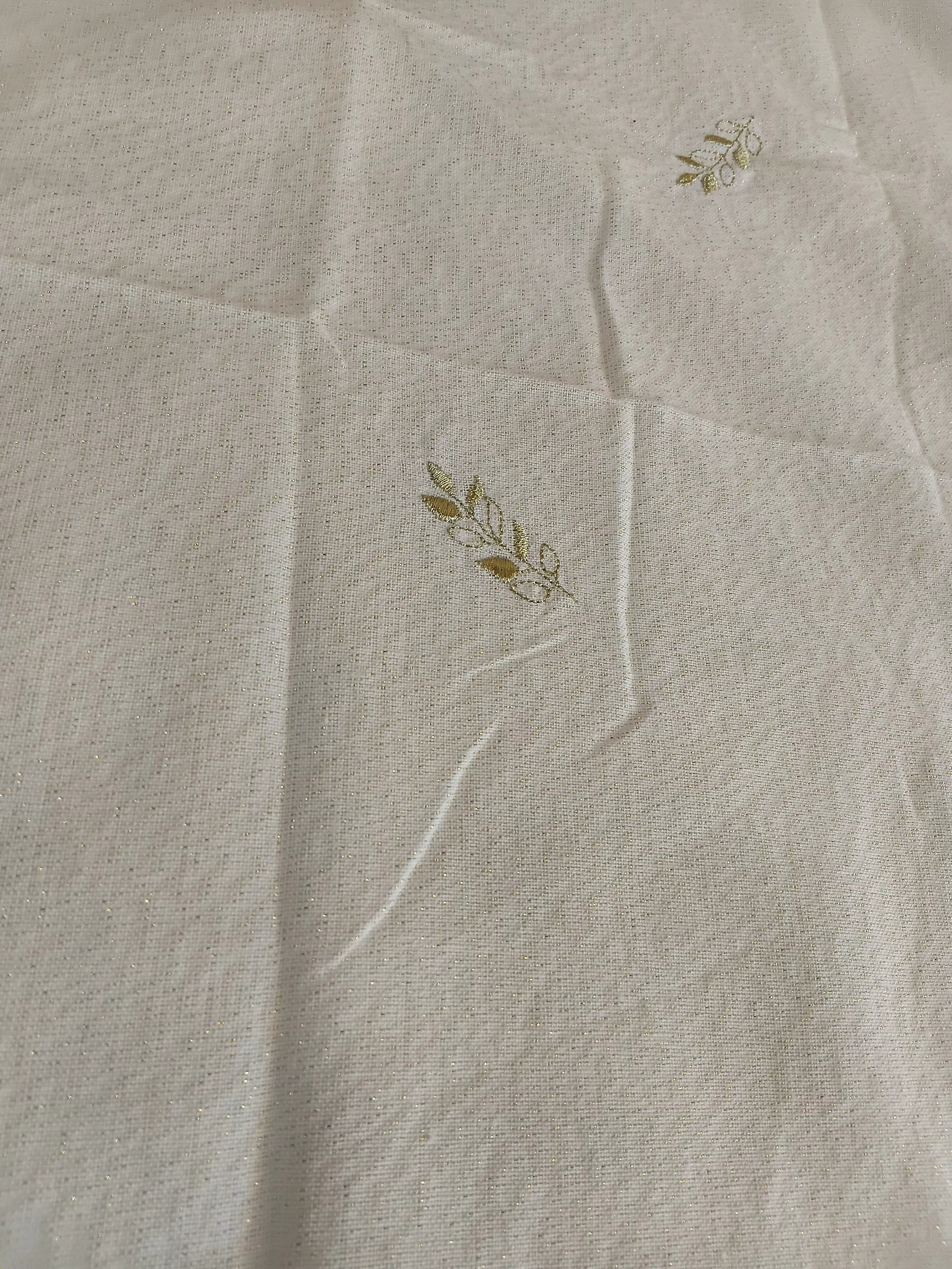 Table cloths - 8 seater Xmas edition