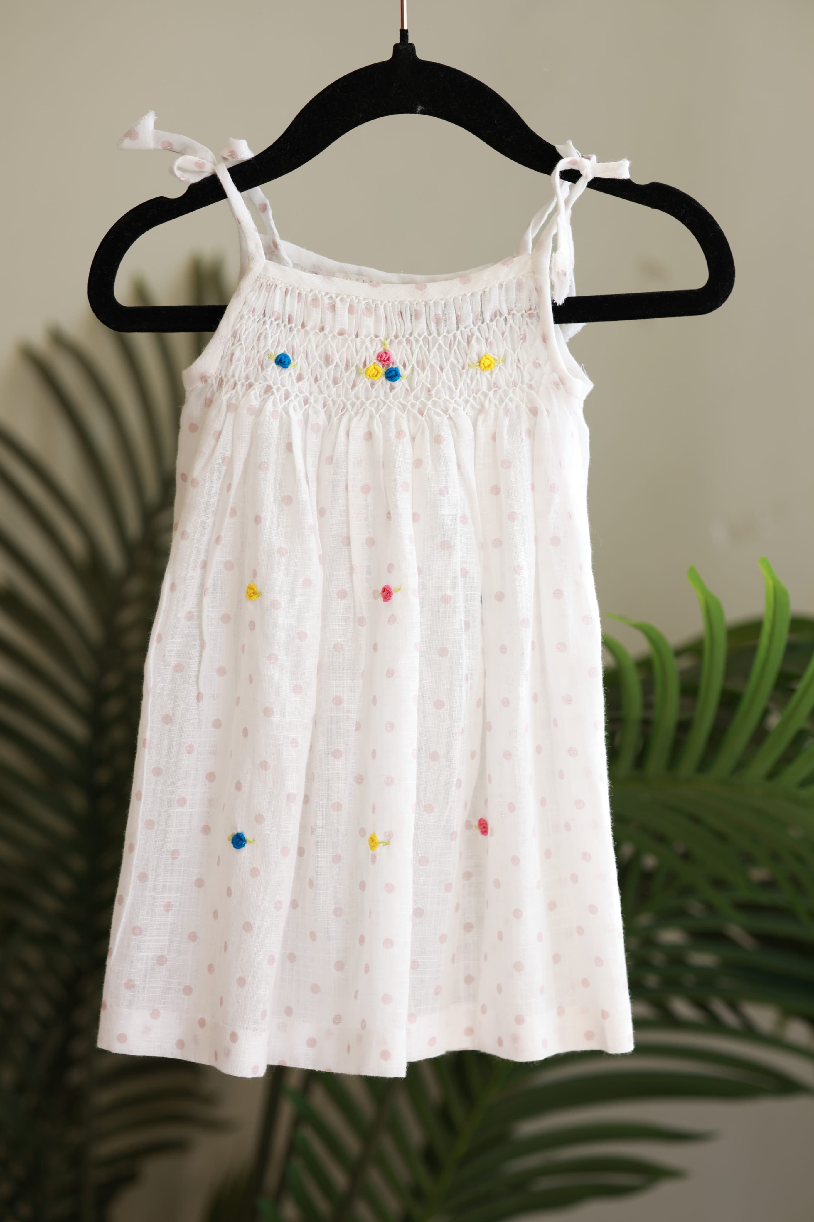 Kids smocked dress 6-10 month